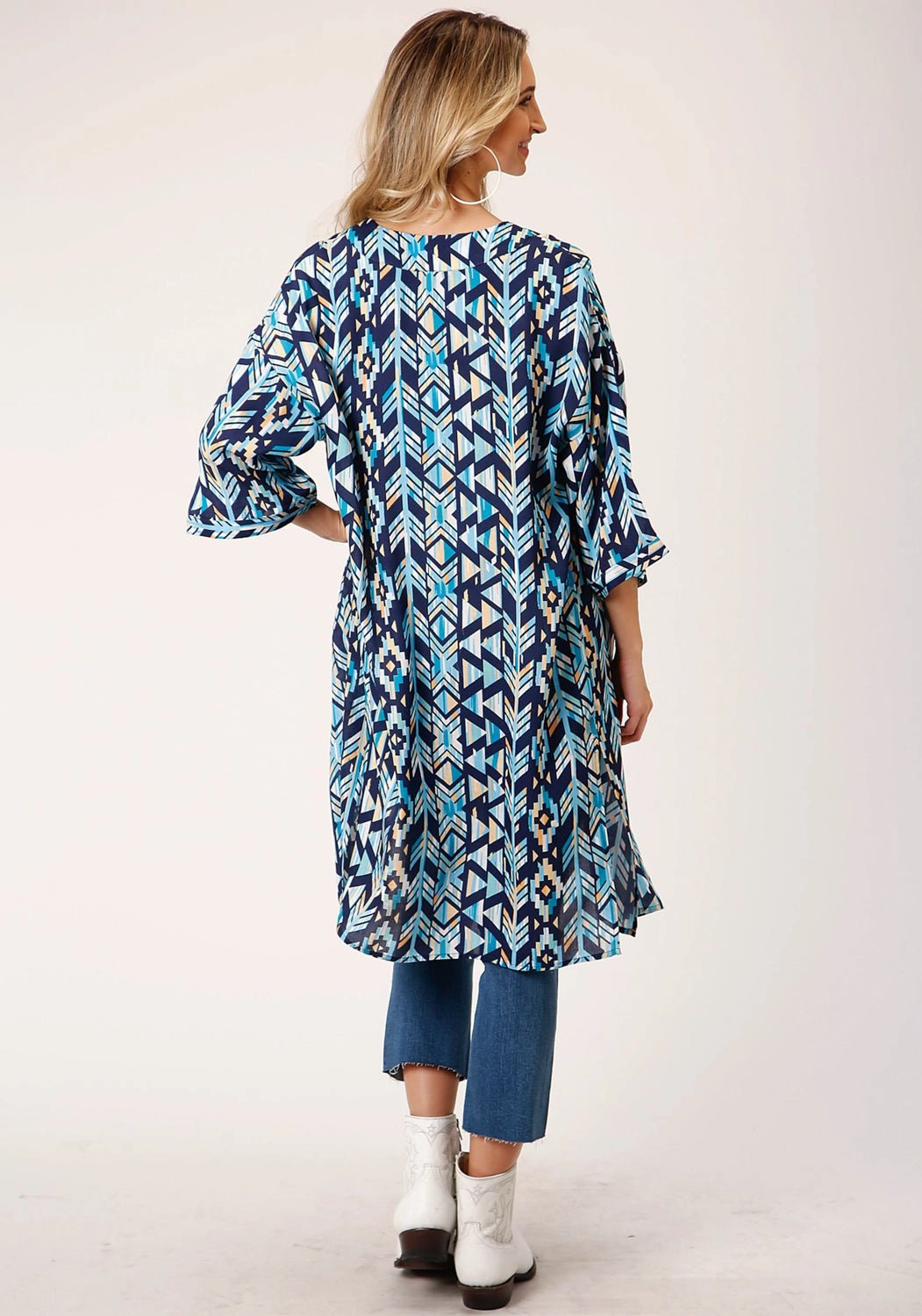 Roper Womens Modern Aztec Blue 100% Rayon S/S Cardigan Sweater Stylish Layer Anti Pilling Finish