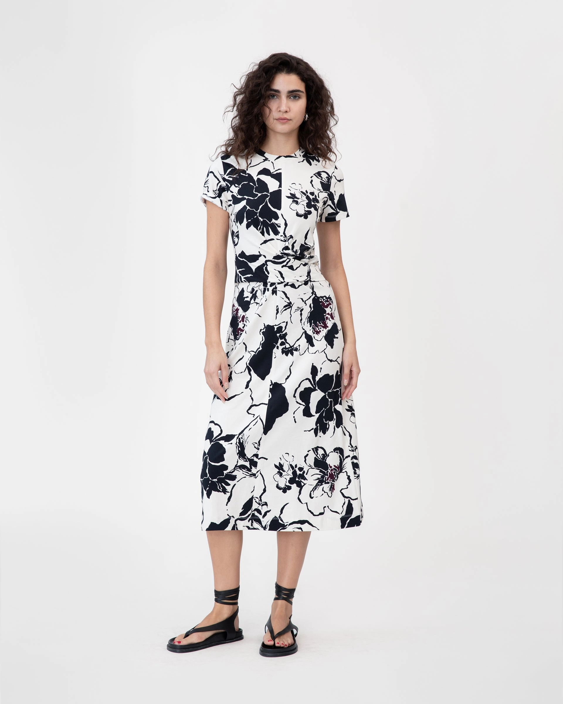 Clean Lines Flattering Fit Wear Mac Dress
