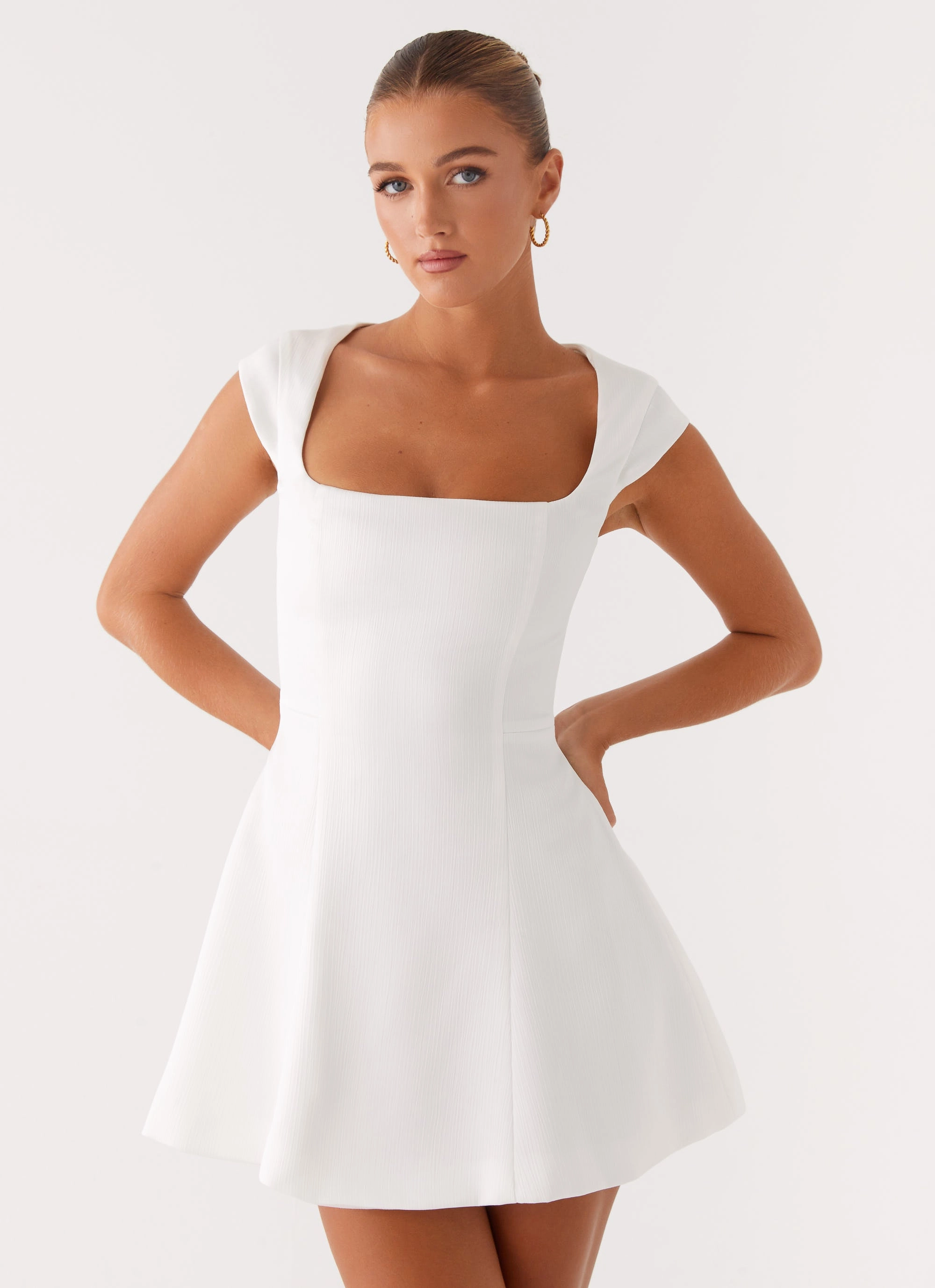 Flowy summer gown Subtle Comfort Maryjane Mini Dress - White