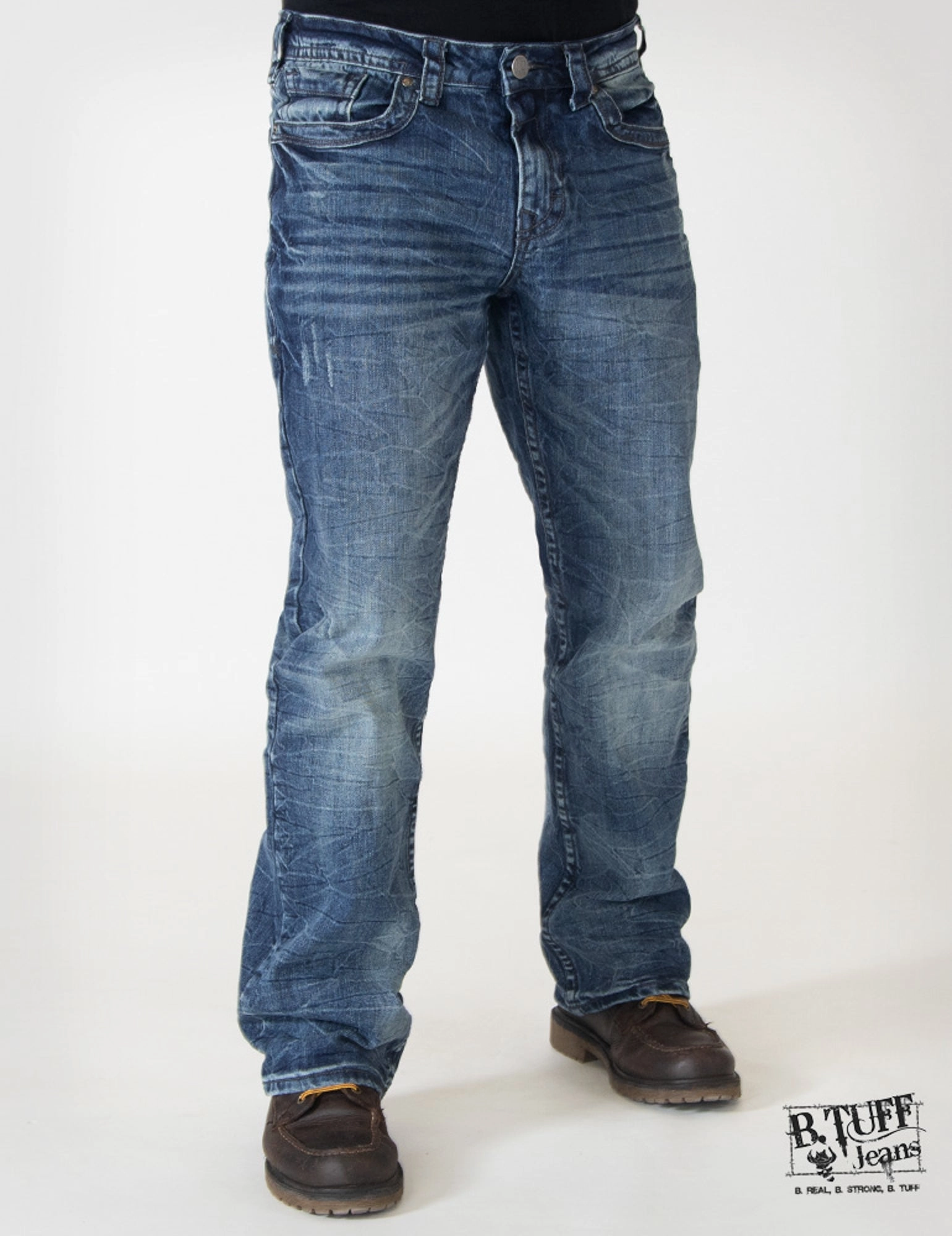 Urban Explorer Picnic Style Modern Minimalist Stretch Mens Medium Wash Cotton Blend Jeans Overdrive