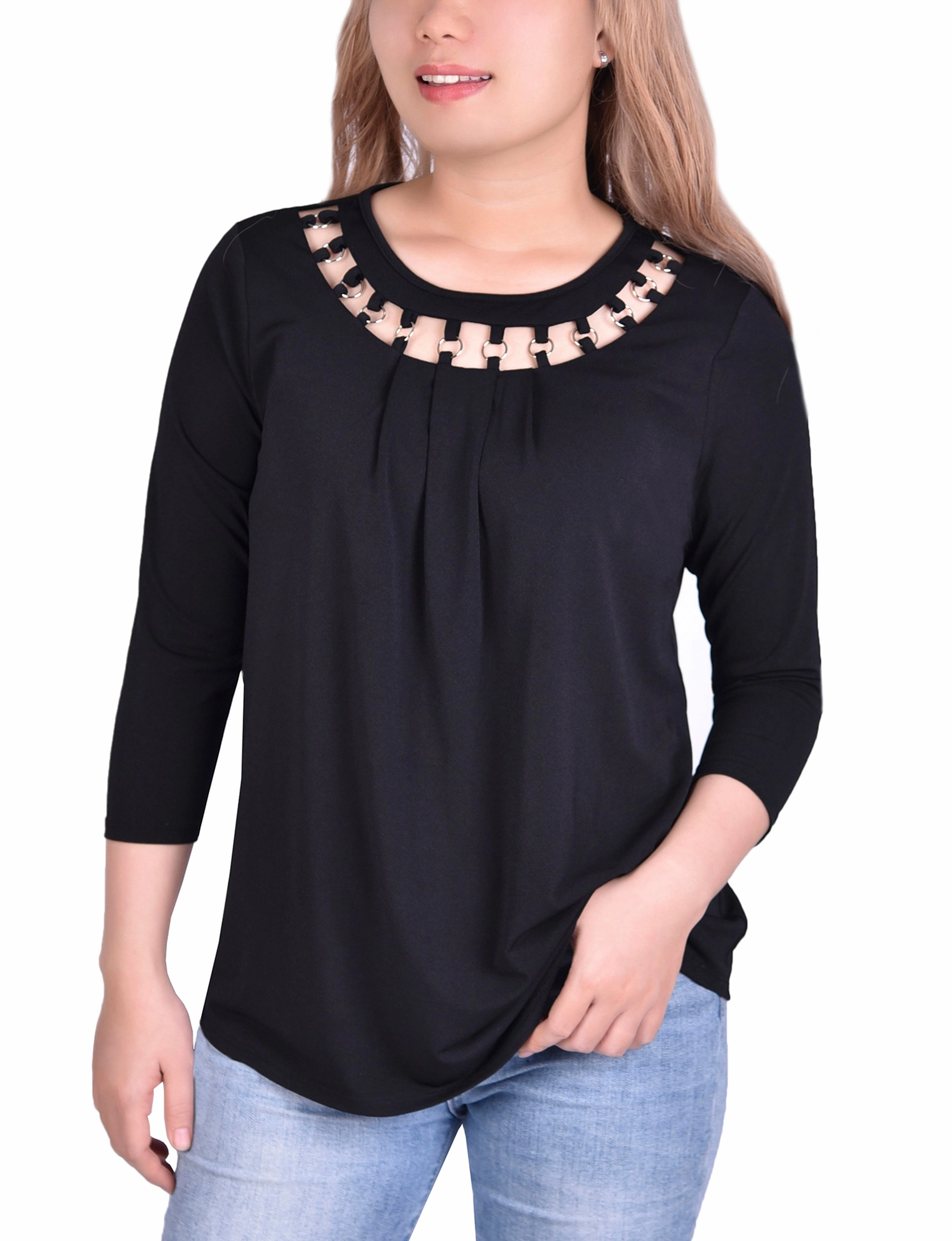 SoftTouch Material Gentle Wash Process 3/4 Sleeve Top With Cutout Ringed Neckline