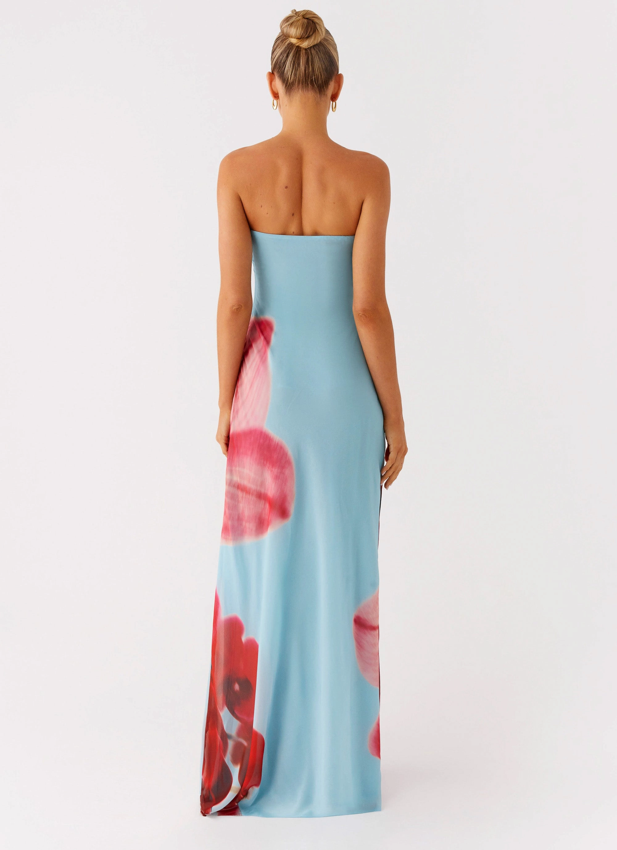 Clasp-Closure Modern Texture Amelle Maxi Dress - Turquoise Bloom