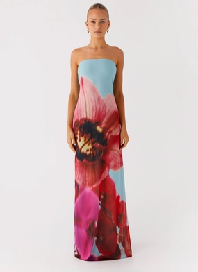 Amelle Maxi Dress - Turquoise Bloom Subtle Charm