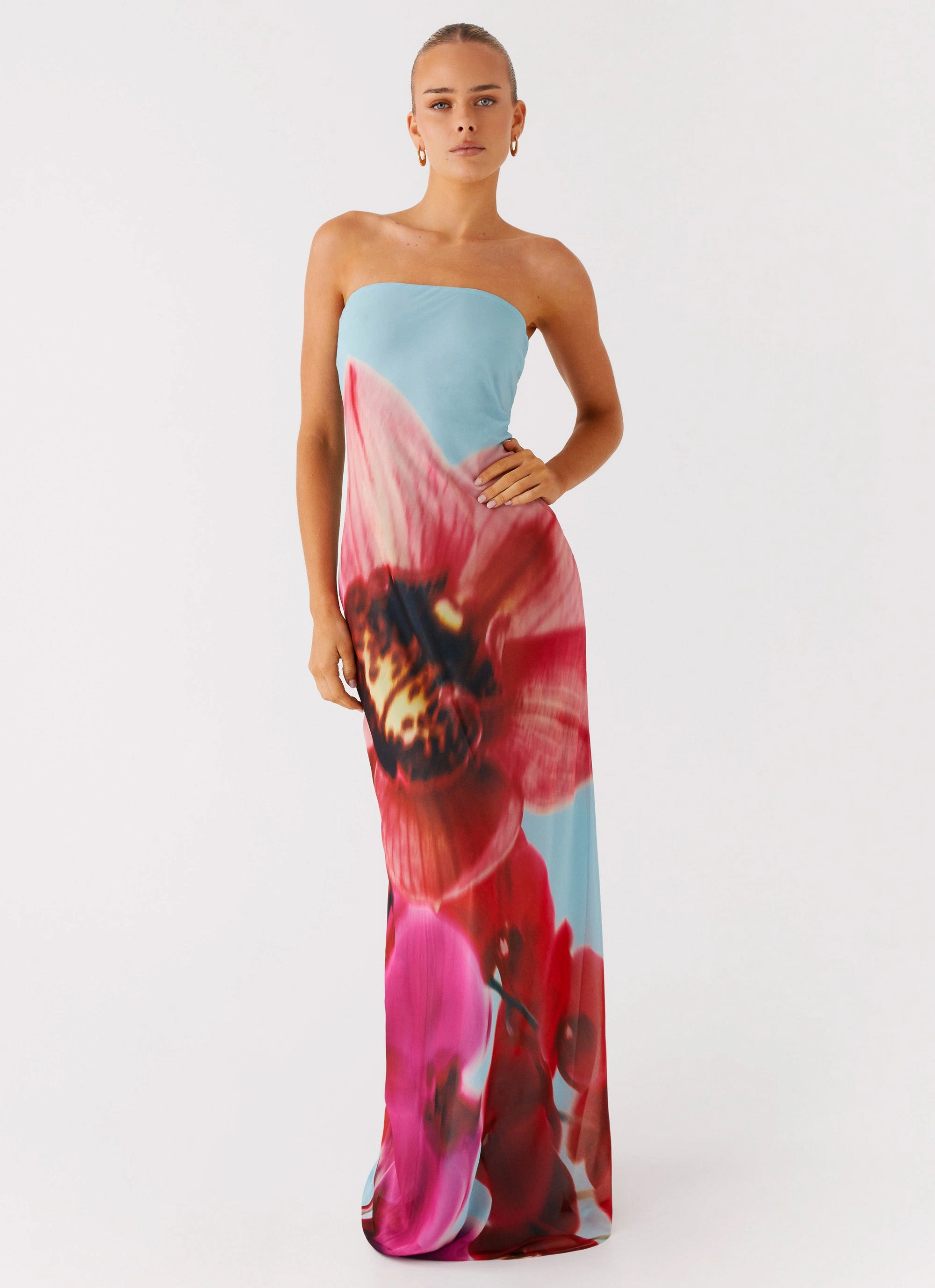 Amelle Maxi Dress - Turquoise Bloom Modern Chic