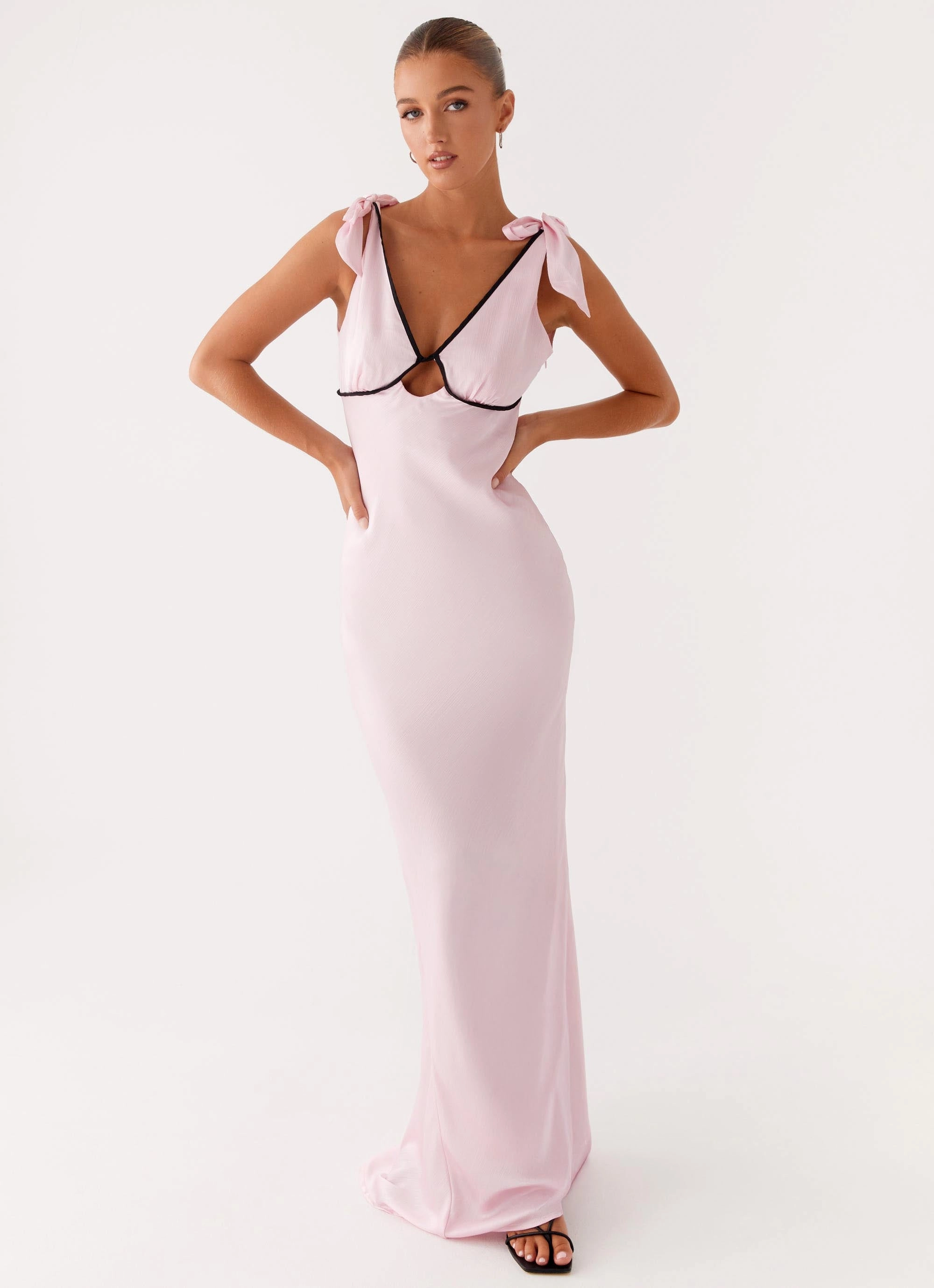 Romeo Maxi Dress - Pink Wrinkle-Free-Finish