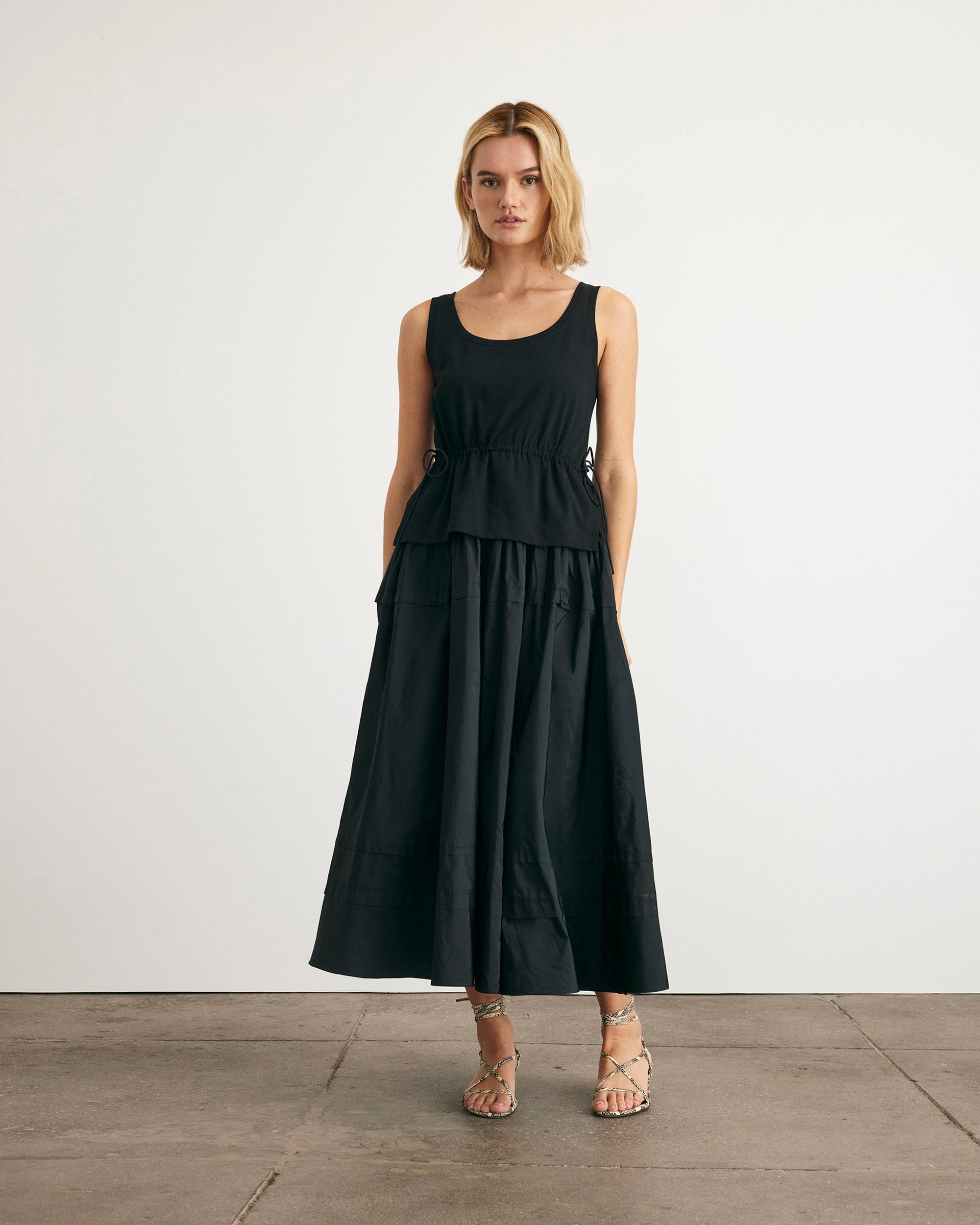 Summer Fashion Timeless Cut Monica Dress