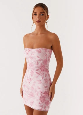 Silky Silhouette Balanced feel Moorey Beaded Mini Dress - Pink