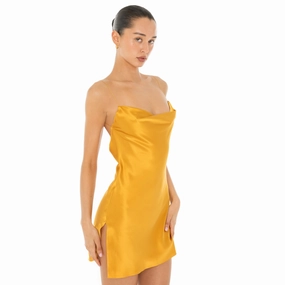 Field Fresh Walk Grace Natural Look Nique Mini Dress