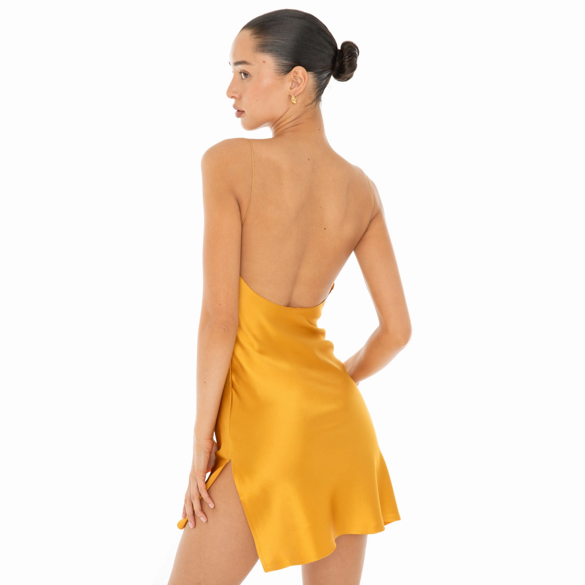 Nique Mini Dress Sleek Draping Layering Fit Free Shape