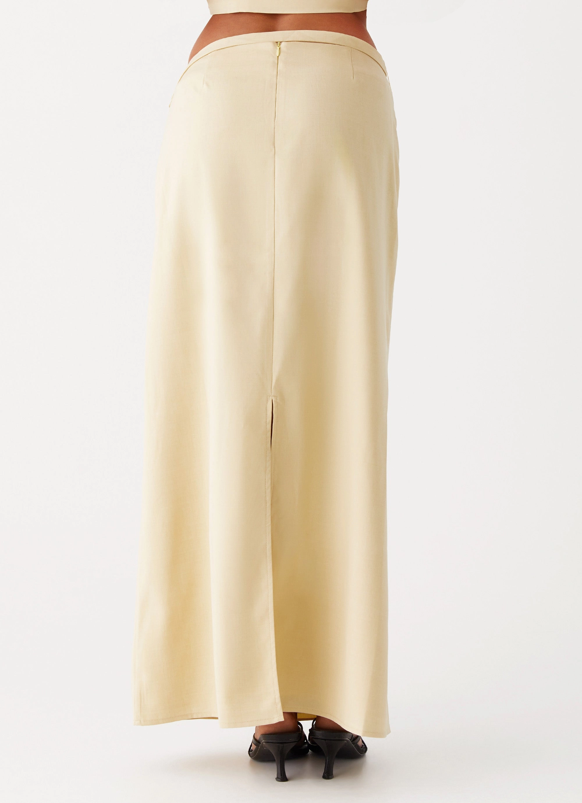 Azura Maxi Skirt - Yellow Resort Vacation Push Button Closure