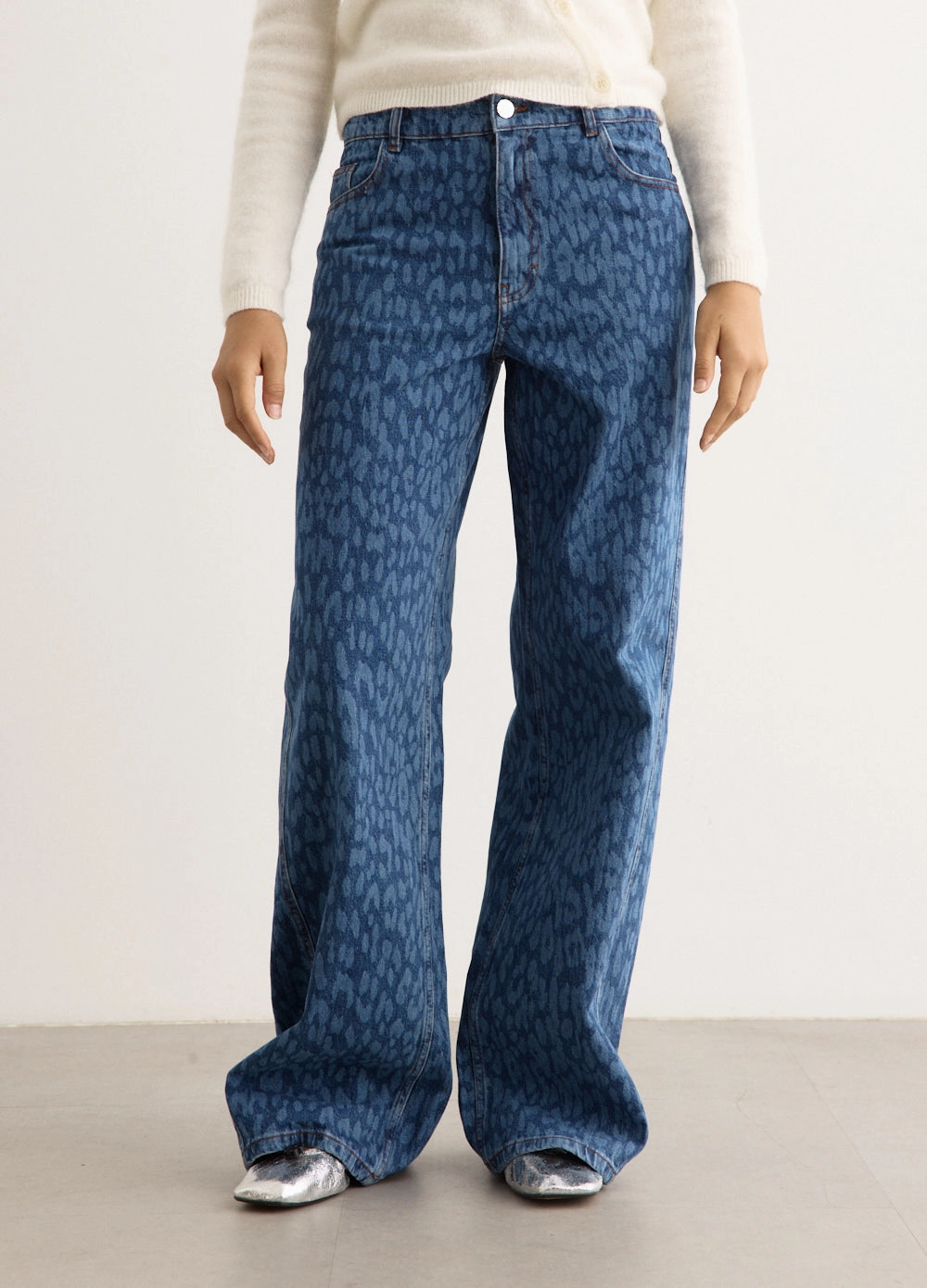 Nicocette Jeans Crisp Form Base Layer Daily Attire