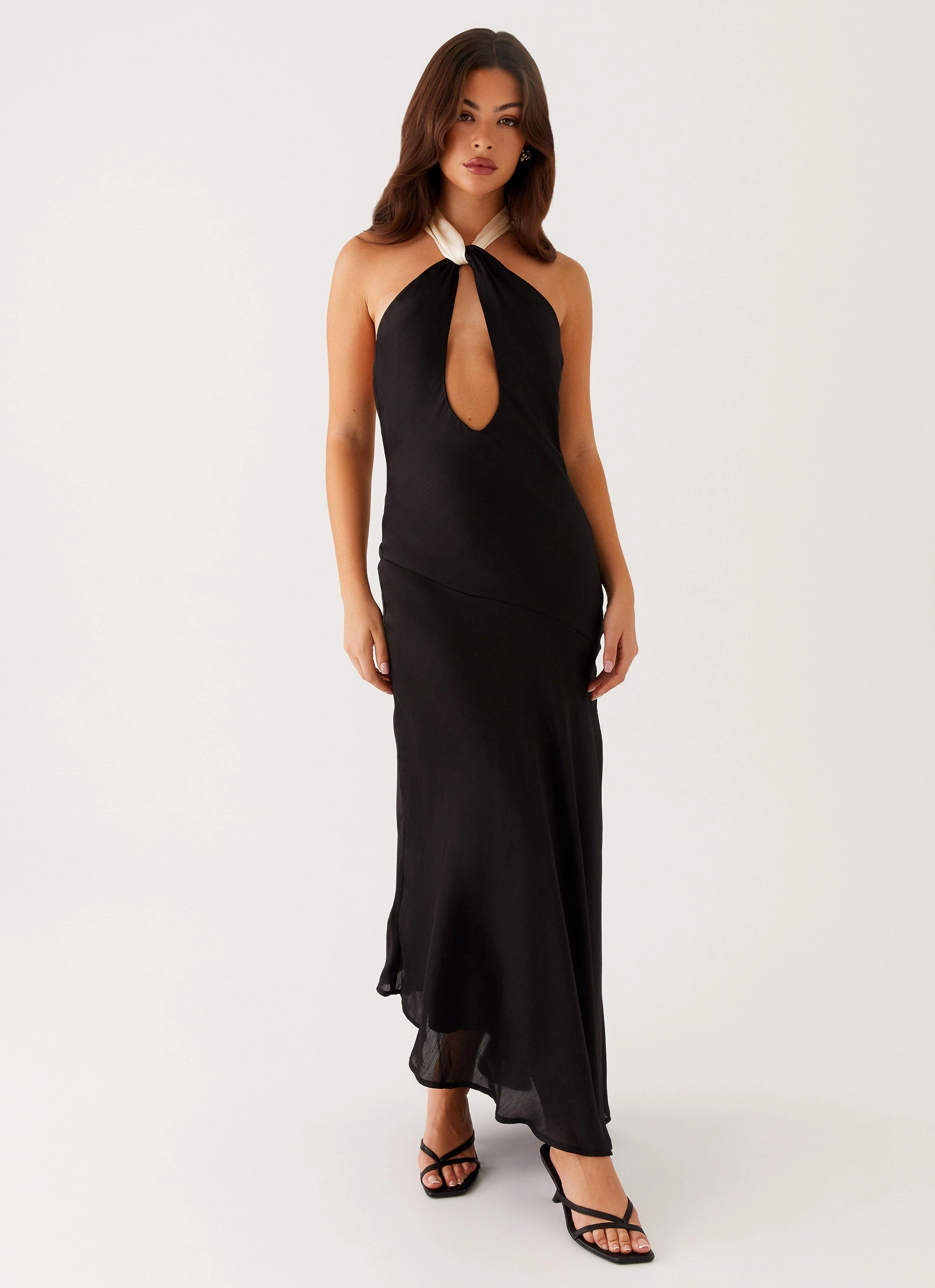 Influencer-Approved Perfectly Fit Look Night Owl Maxi Dress - Black