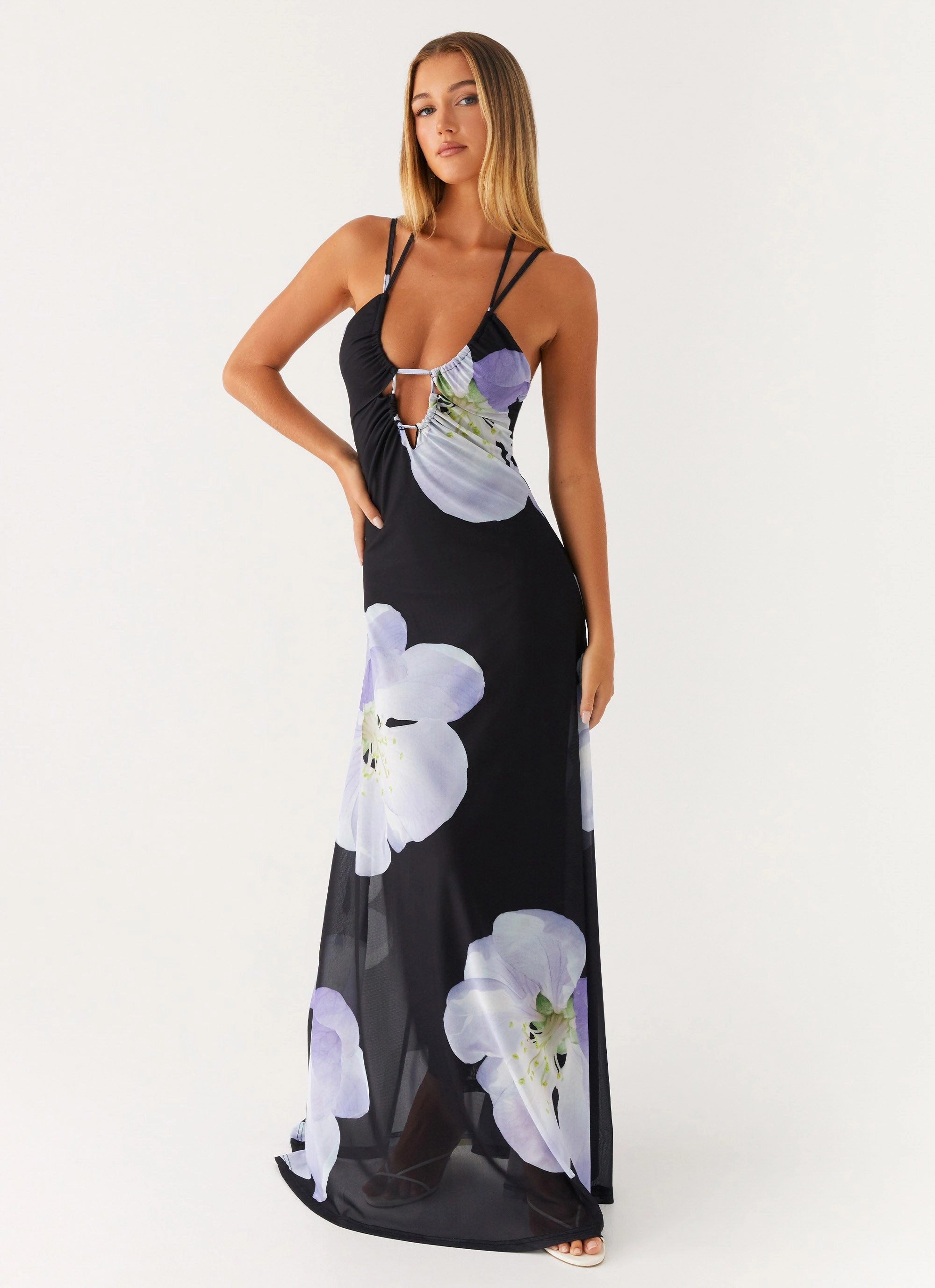 Modern Aesthetic Breeze Flow Enrika Maxi Dress - Flower Print