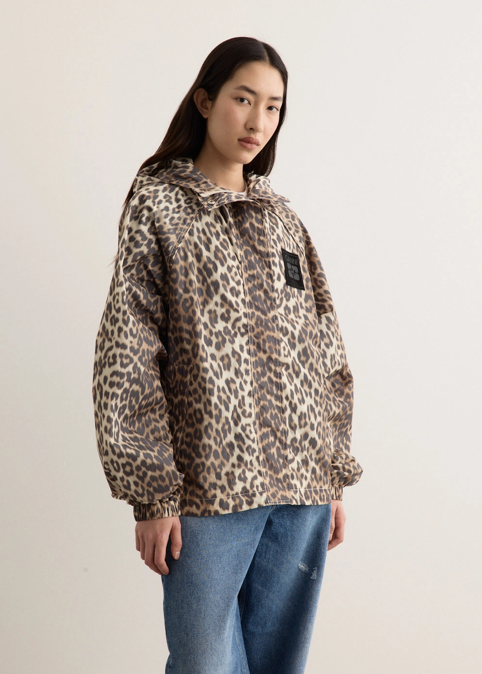 HypoallergenicMaterial Flyweight Nylon Jacket