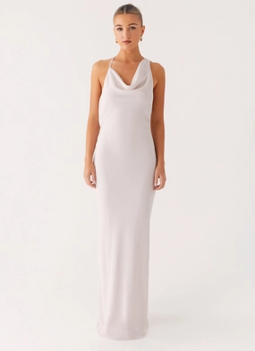 Opal Glow Maxi Dress - Off White Visual Balance Calm Fit