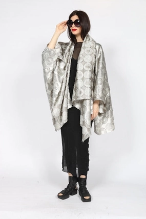 Light Reflectivity Trim Ergonomic Armhole Cut Novelty Jacket