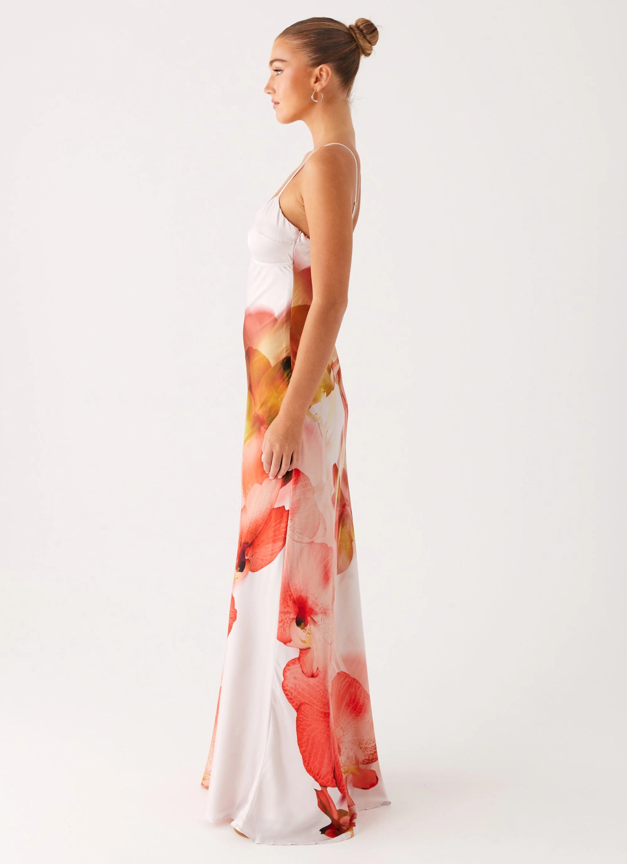 Pacha Maxi Dress - Peach Rose Elegant Motion