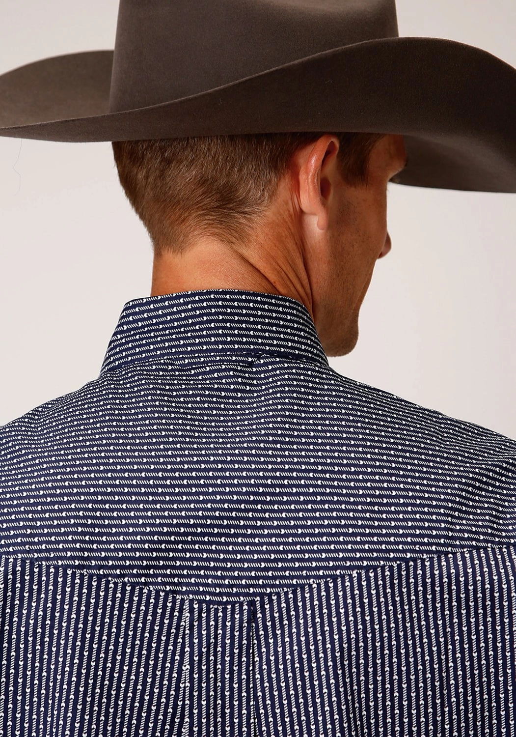 Backpacking Trip Roper Mens Blue Cotton Blend Arrow Rope BD L/S Btn Shirt