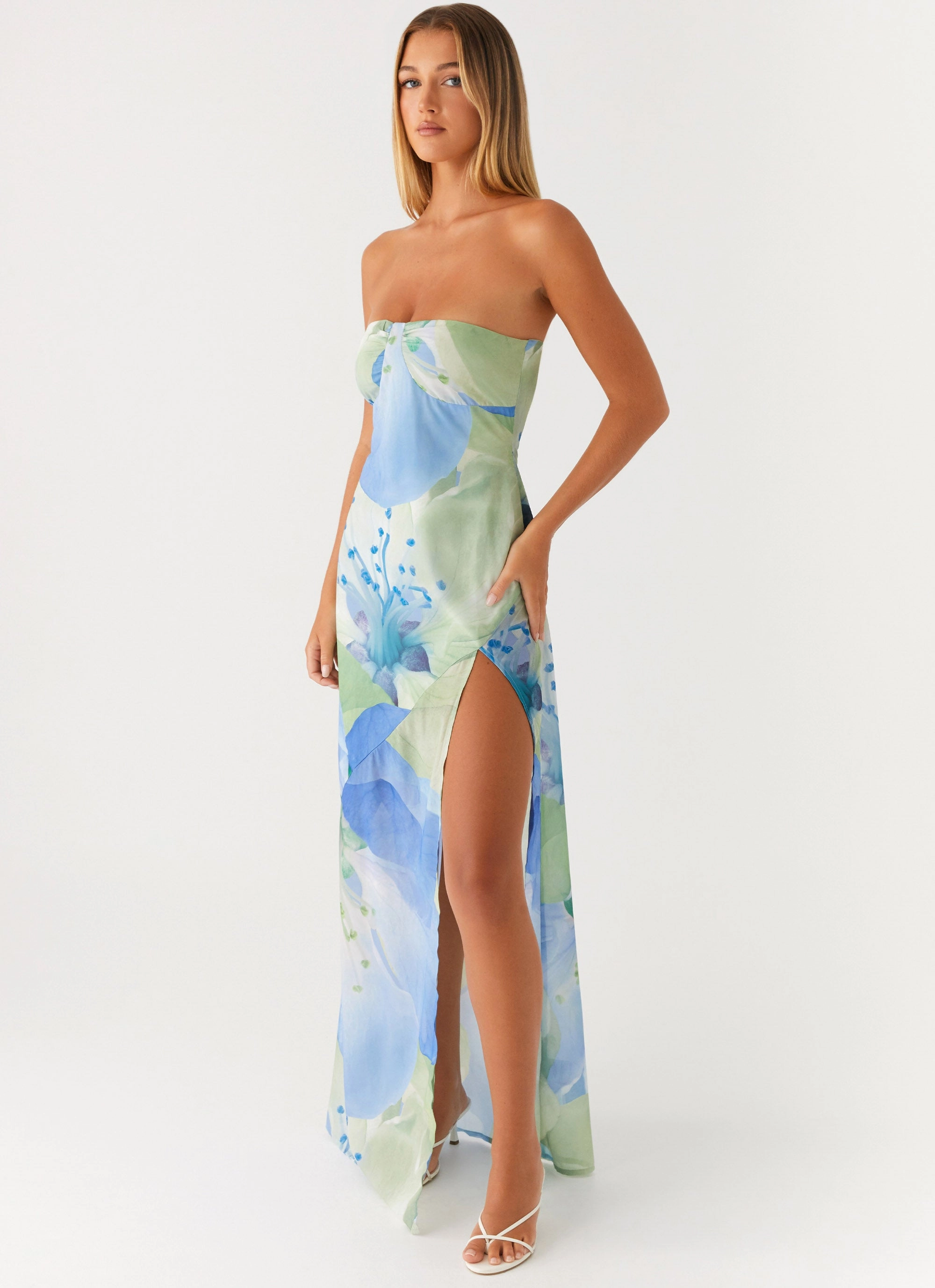 Lightweight-Lining Lawson Maxi Dress - Flower Print
