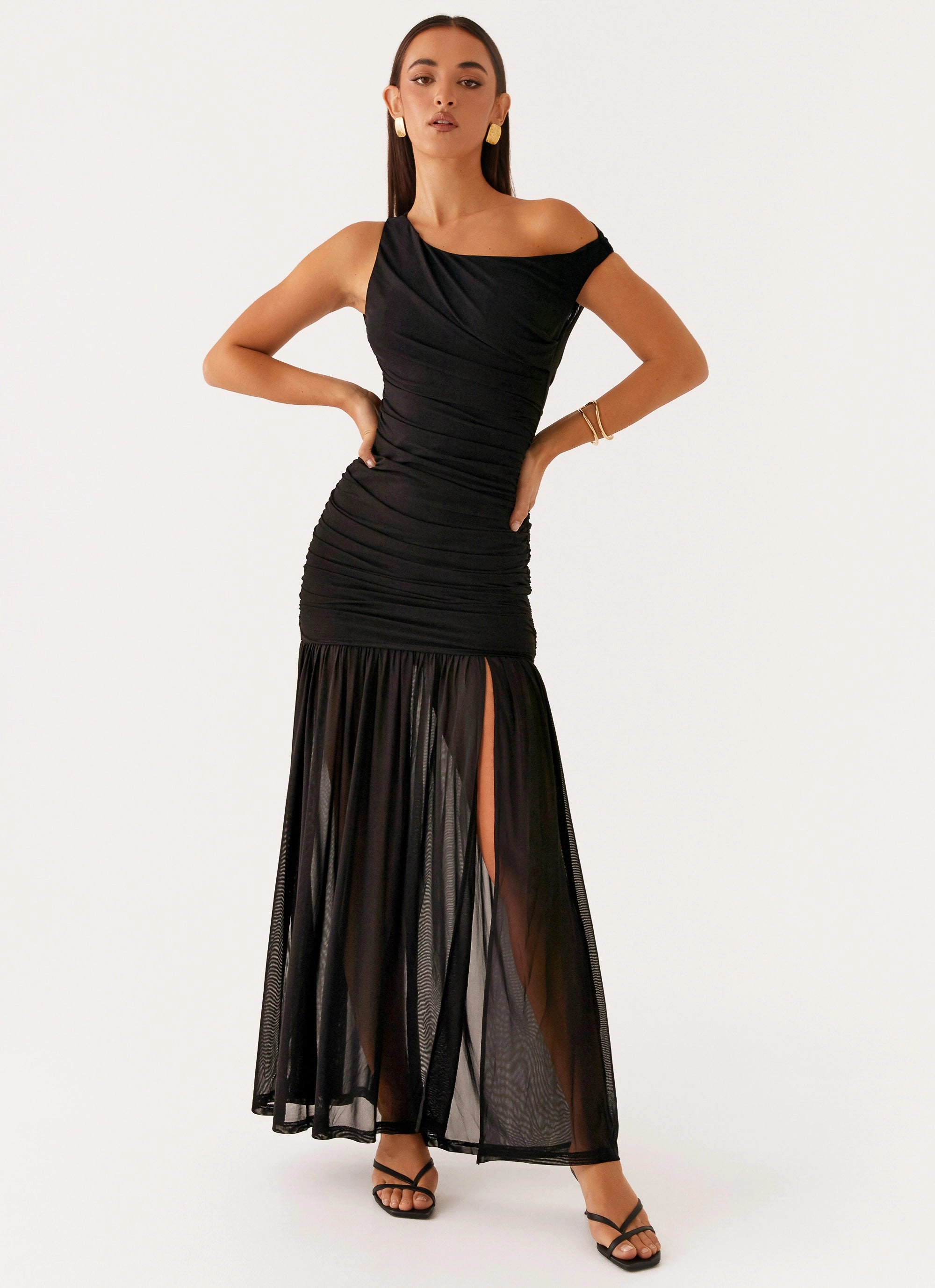 Scalloped-Edge Pavilion Maxi Dress - Black