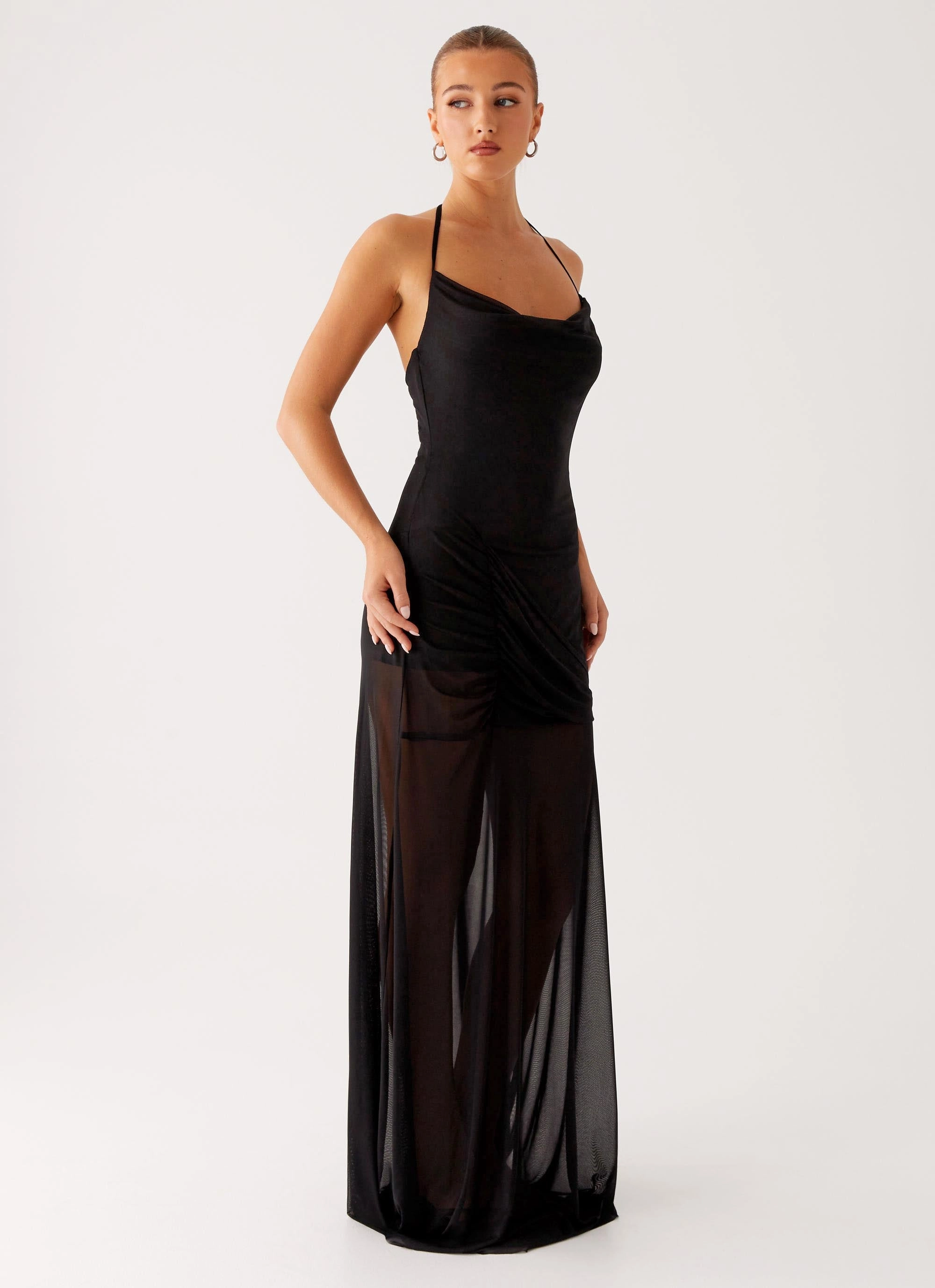 Casual and Comfy Mckinley Maxi Dress - Black