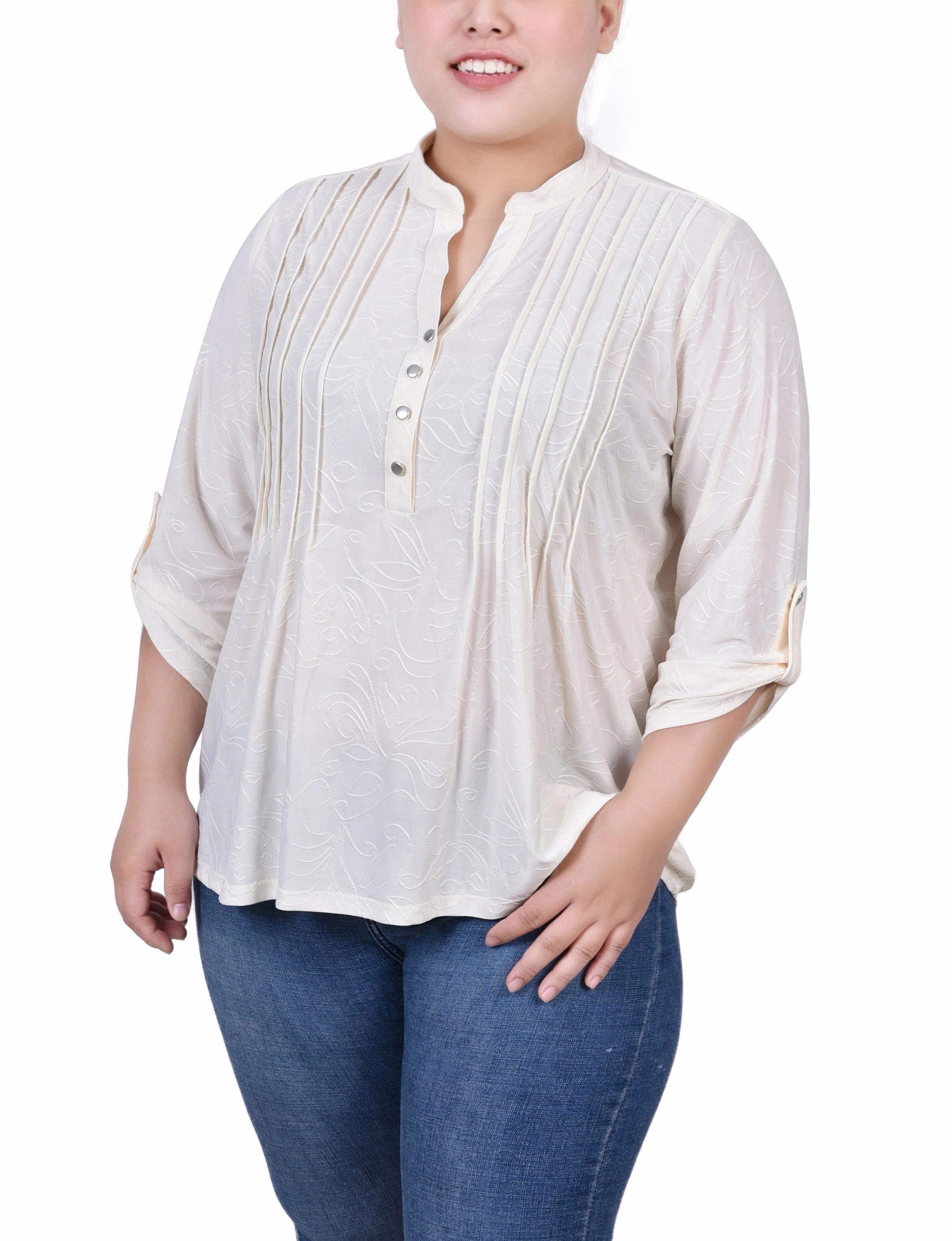 Plus Size 3/4 Roll Tab Pullover Top Edgy-Look