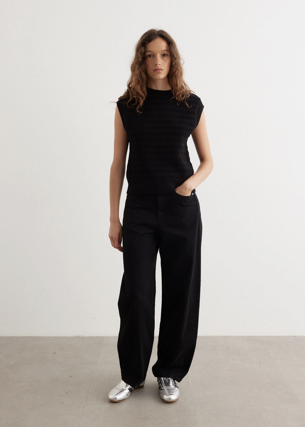 Present Textured Knit Vest Urban Trend