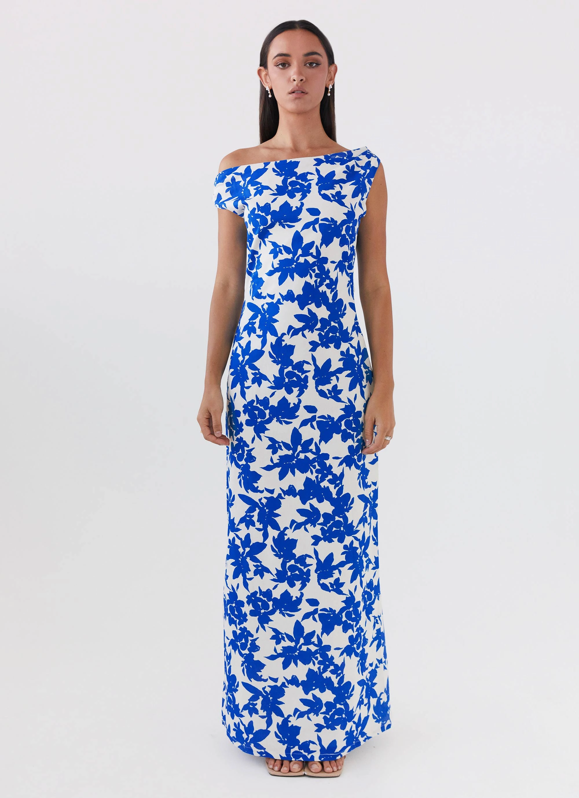 Perfect Style Wear Flowy casual dress Pyper Off Shoulder Maxi Dress - Blue Floral