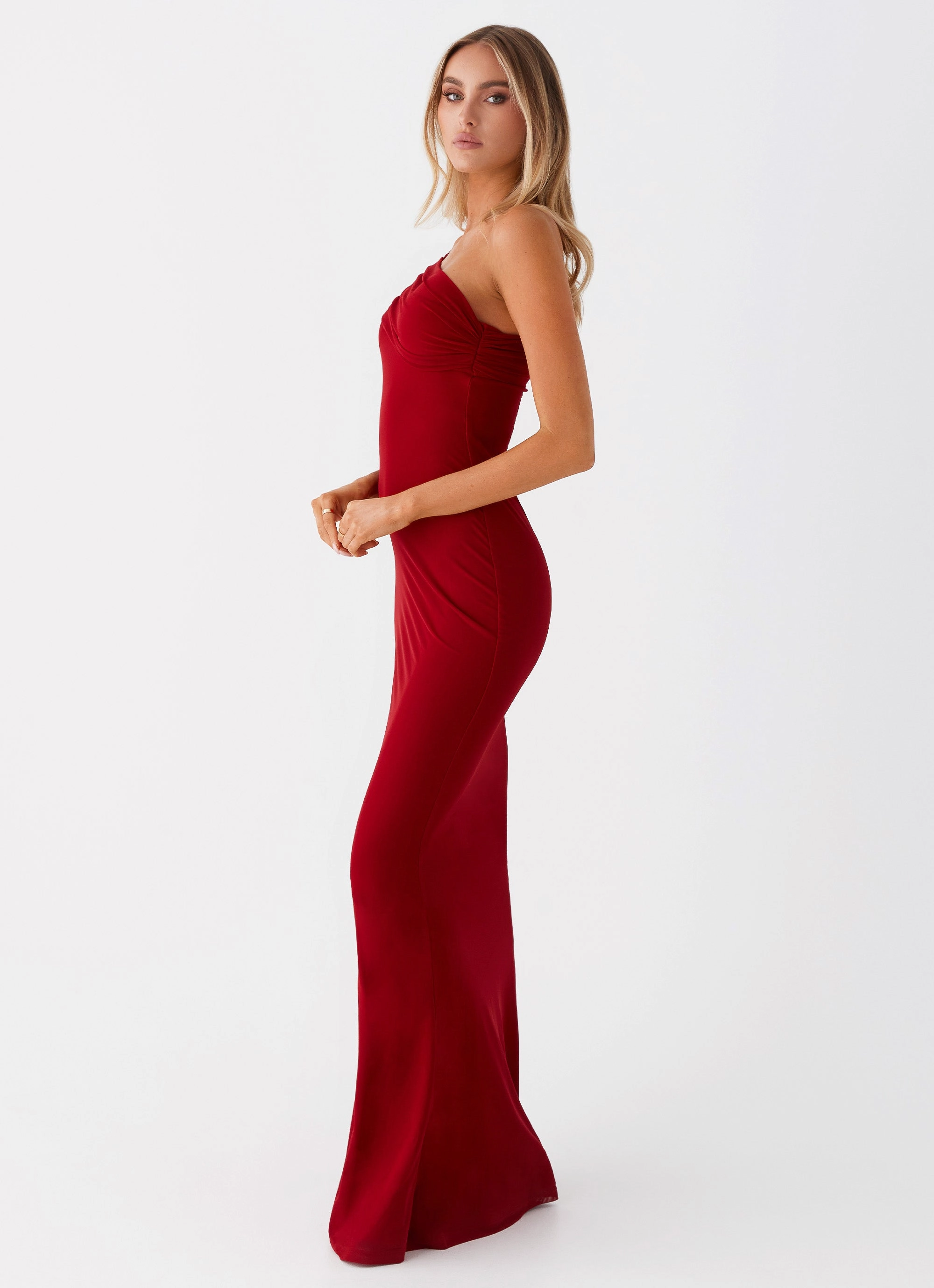 Reine Maxi Dress - Red Neutral Finish One Piece Look