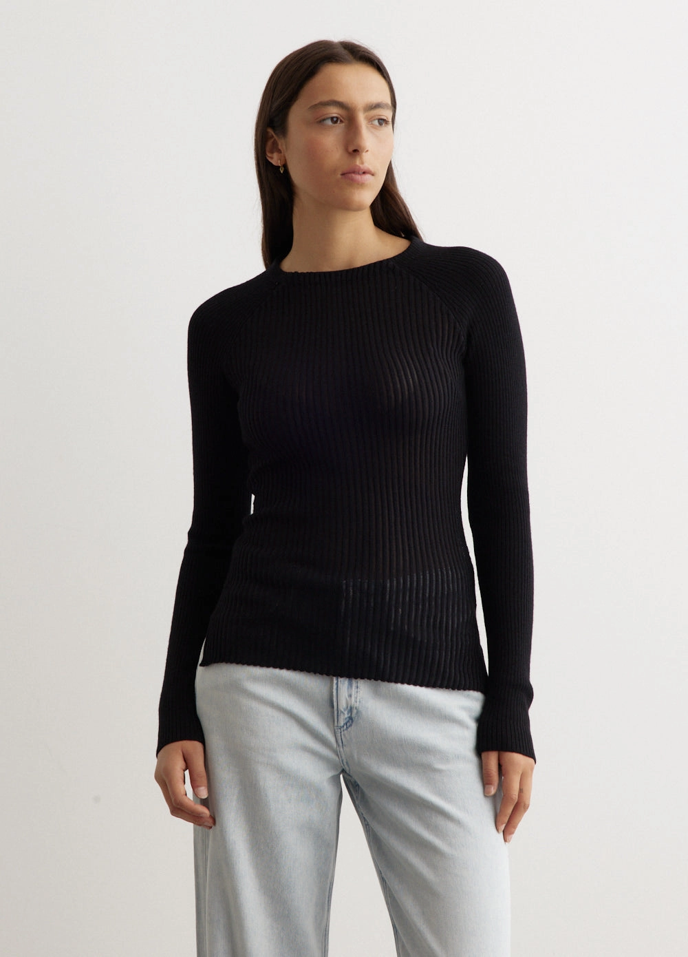 Dorit Crewneck Modern Basic Relaxed Armhole Fit