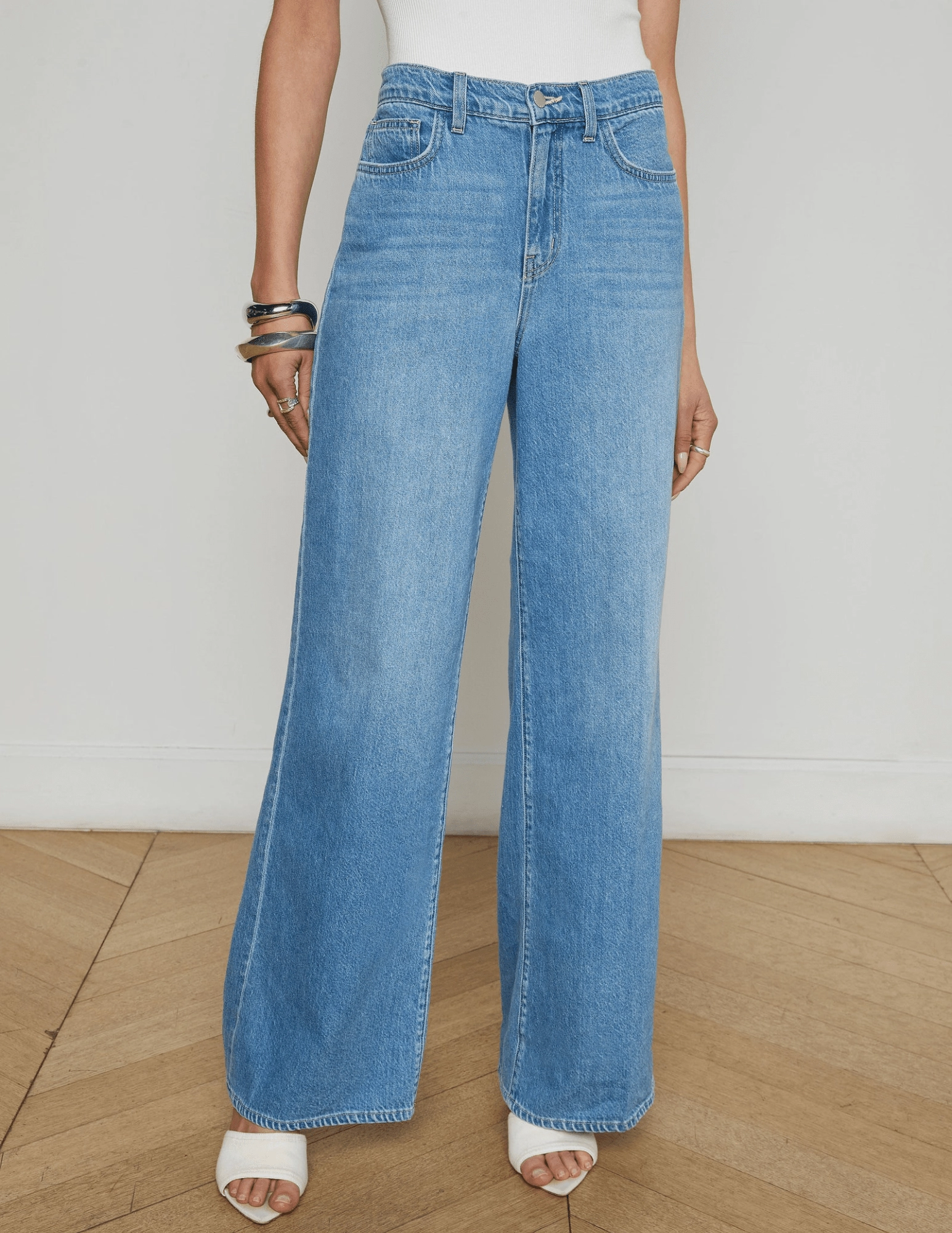 Durable Eco Friendly L'AGENCE Alicent High Rise Wide Leg Crop Jeans in Caster