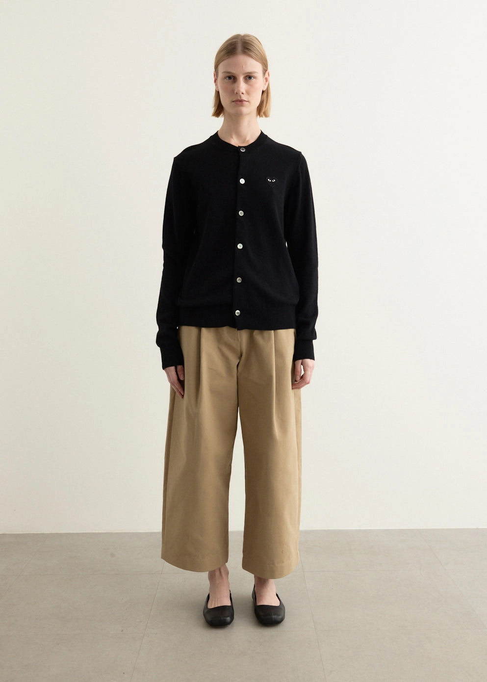 Shrink Resistant Treatment Zero Waste Knitting Rhinestone Heart Round Neck Cardigan