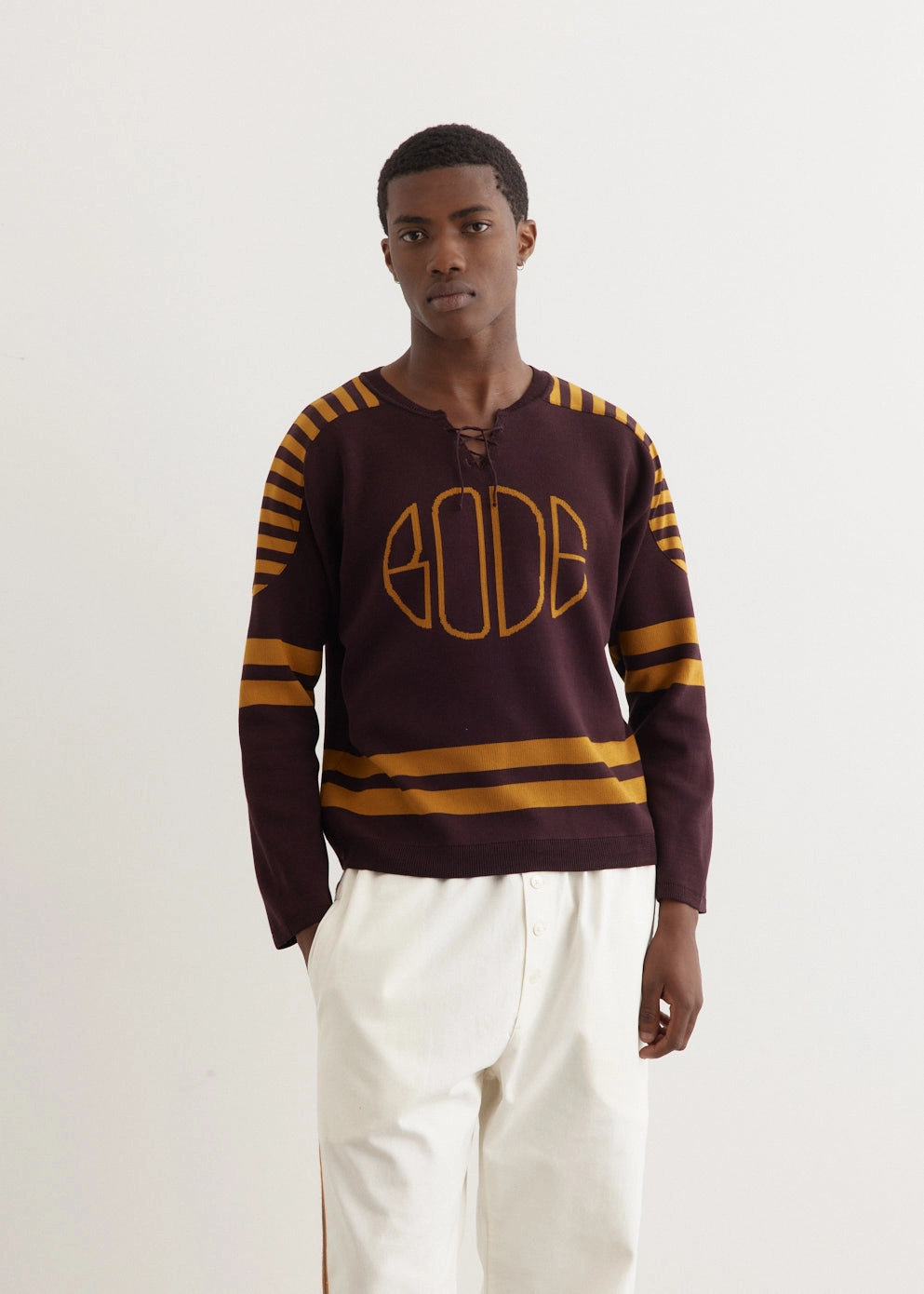 Modern Outfit Rink Sweater