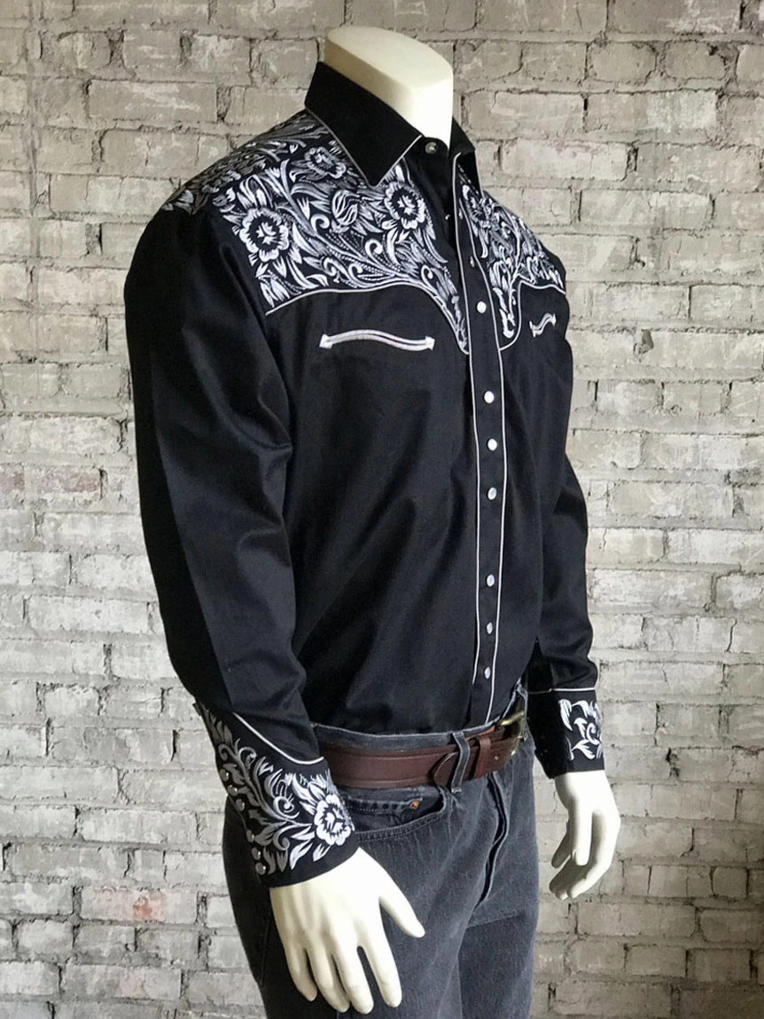 Rockmount Mens Black/Silver 100% Cotton Vintage Tooling Western L/S Shirt Anniversary Special Non Static Finish