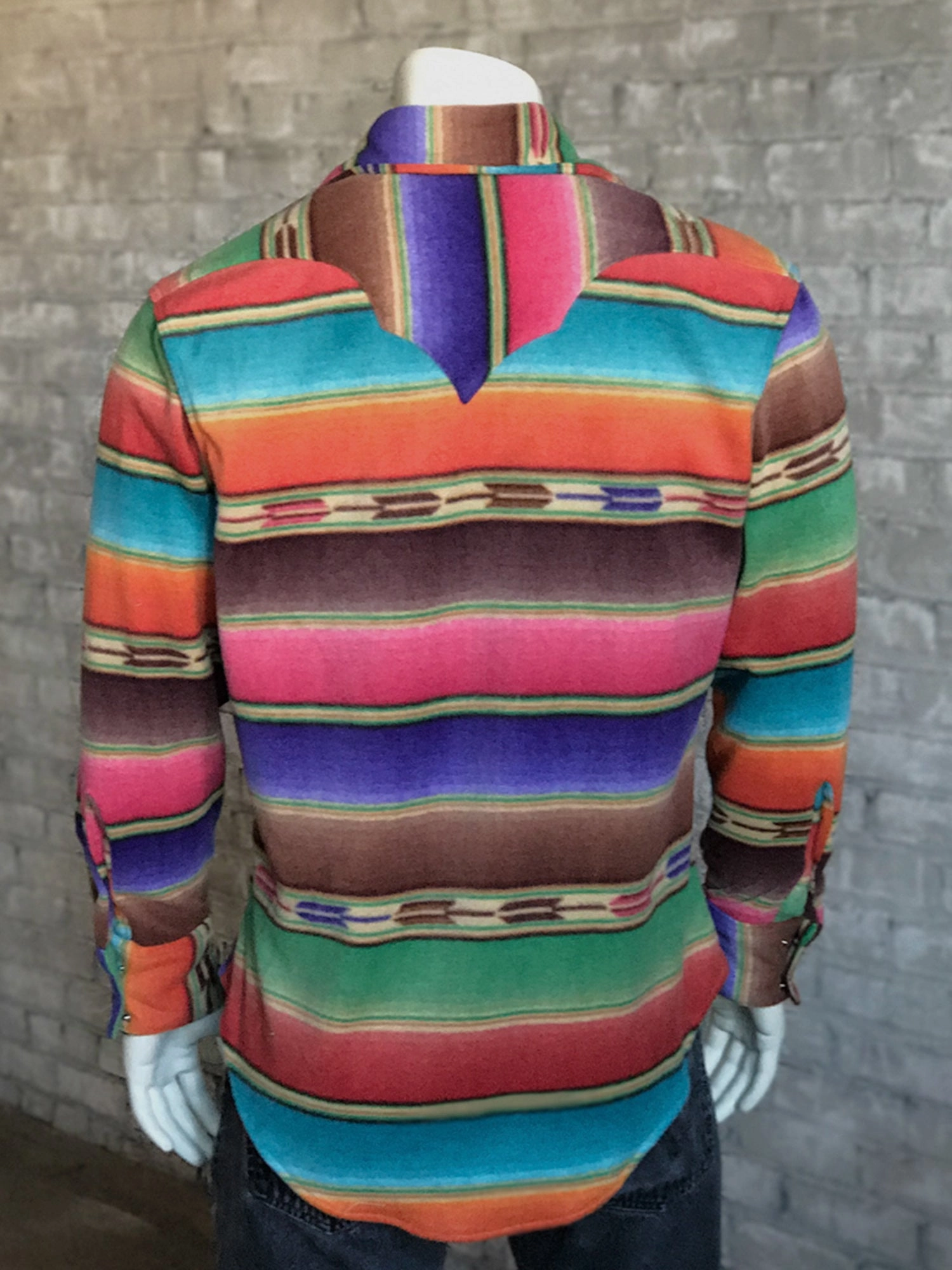 Patterned Design Rockmount Mens Multi-Color Fleece Native Pattern Fleece Stripe L/S Shirt