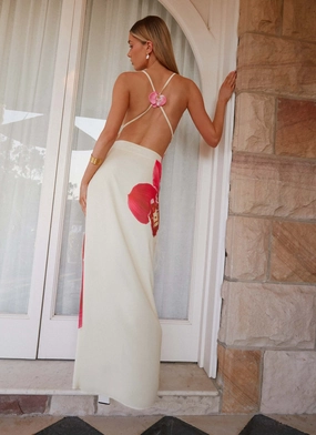 Island Girl Maxi Dress - Yellow Fitted waist