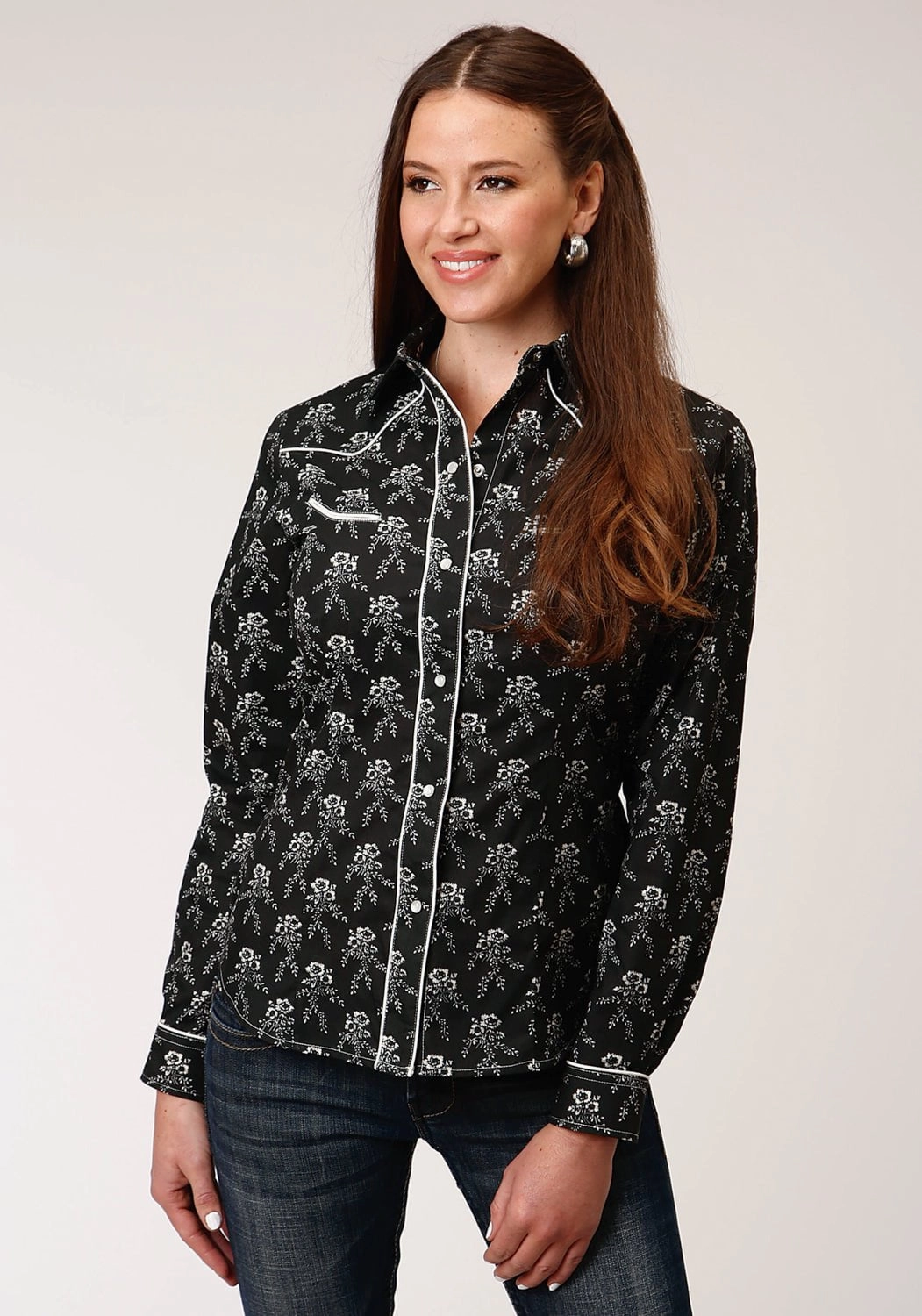 Stylish Detail Classic Appeal Roper Womens 1200 Floral Print Black/Cream Poly/Cotton Retro L/S Shirt