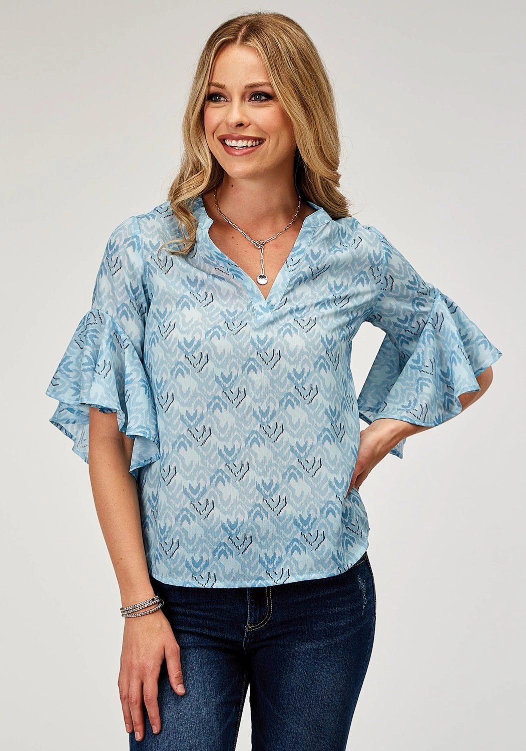 gender-neutral Button front Roper Womens 1978 Ikat Chevron Blue 100% Polyester S/S Blouse