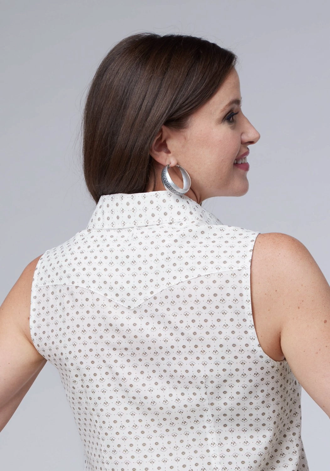 Affordable Luxury Roper Womens 2065 Mini Floral White/Black Cotton Blend S/L Blouse