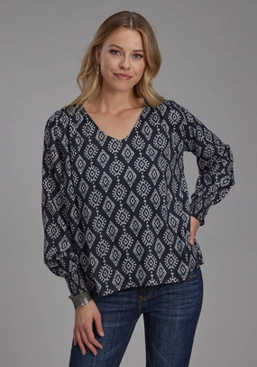 Matte Finish Airflow Ventilation System Roper Womens 2133 Ikat Black 100% Rayon V-Neck L/S Blouse