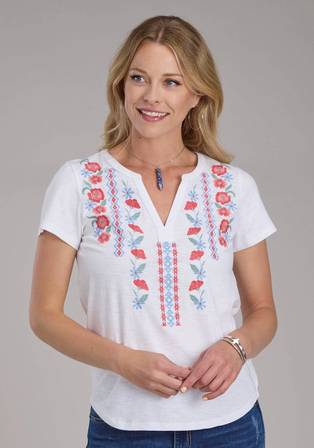 Casual Friday Refined Aesthetic Roper Womens 2434 Red Flowers White 100% Cotton S/S T-Shirt