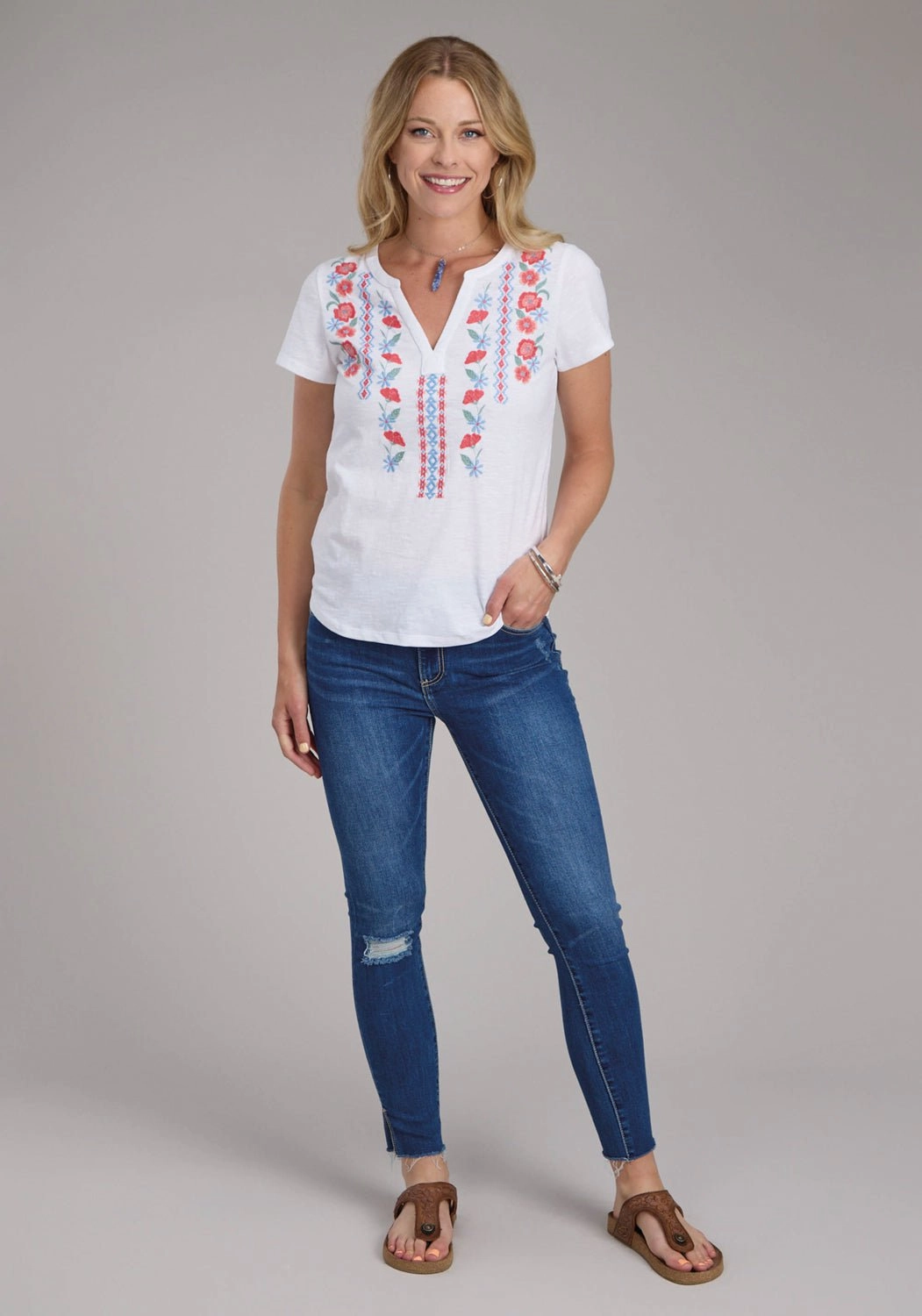 Roper Womens 2434 Red Flowers White 100% Cotton S/S T-Shirt Chic Design