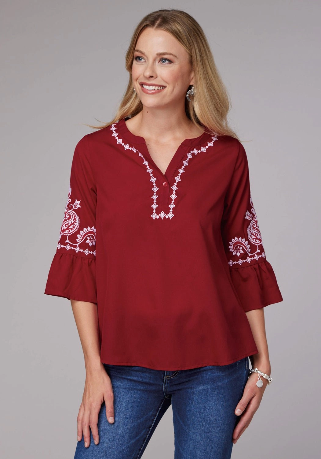 Durable Quality Midweight Textile Roper Womens Bell Sleeve Pullover Red 100% Polyester S/S Blouse