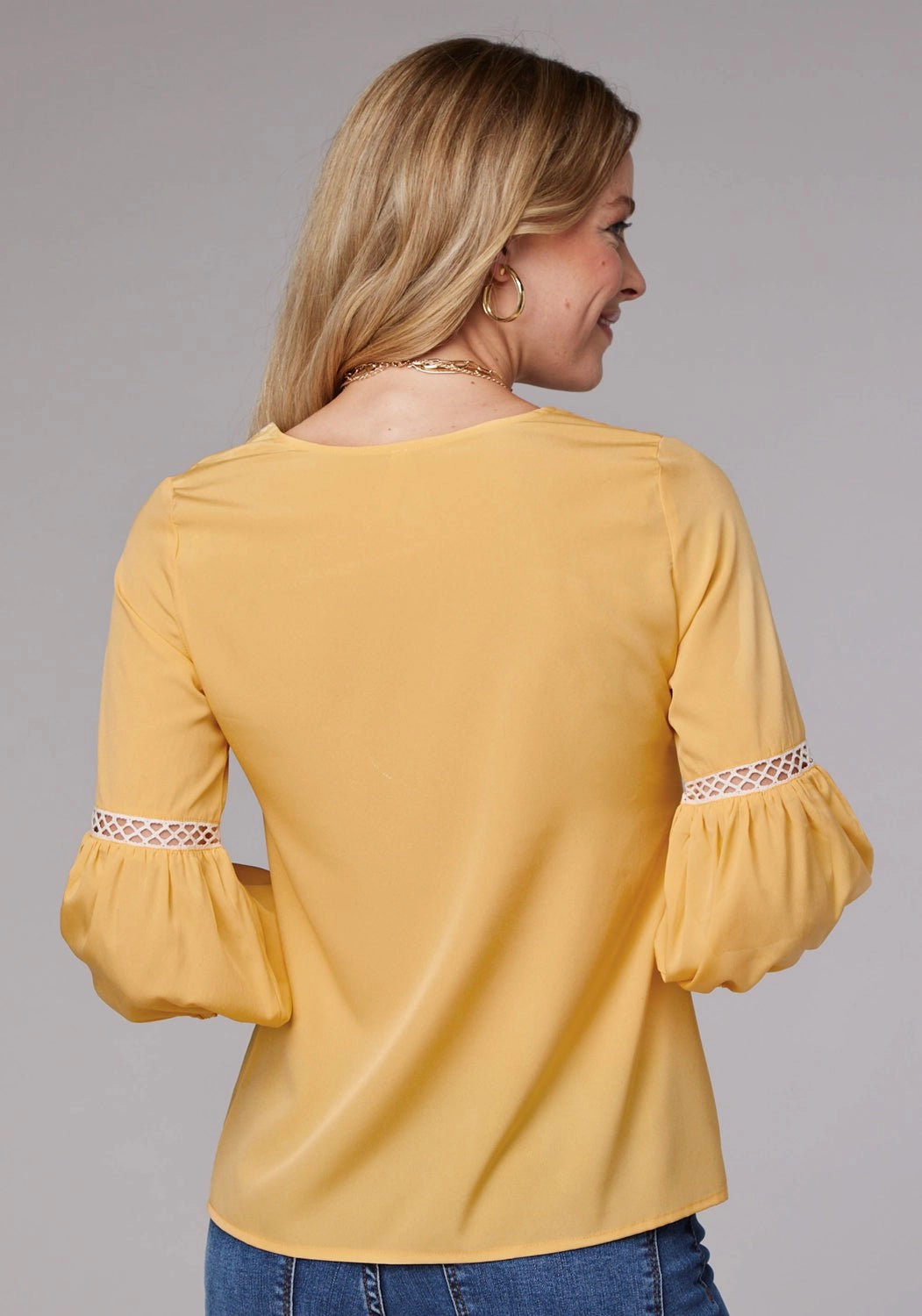 Holiday Travel High-End Fashion Roper Womens Bishop Sleeve Crepe Yellow 100% Polyester S/S Blouse