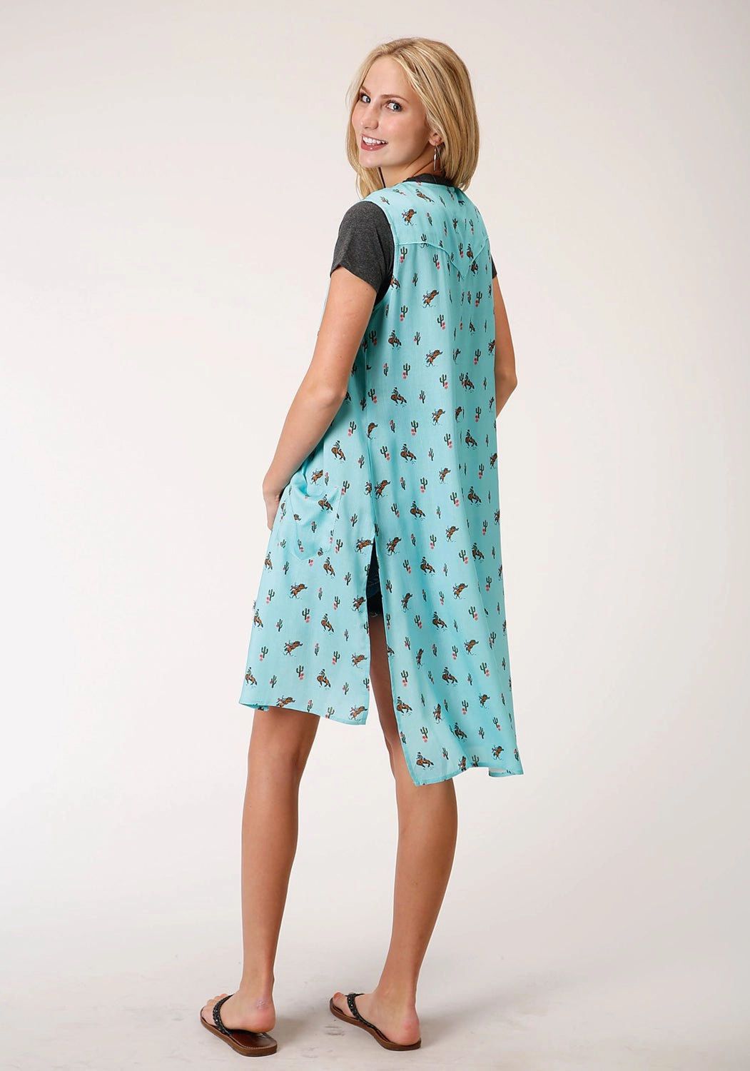 Stylish Layer Ultimate Knitwear Roper Womens Blue Rayon/Nylon Cactus Cowboys S/L Cardigan