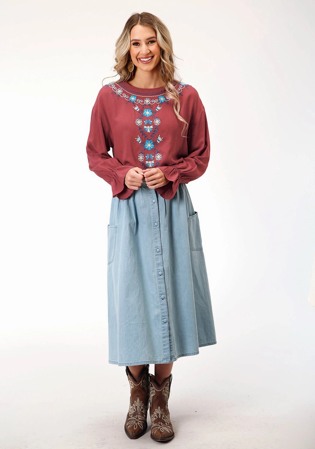 Roper Womens Boat Neckline Barn Red 100% Rayon L/S Blouse Customizable Design