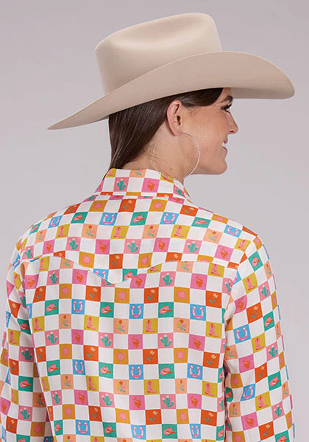 Fashion Statement Abrasion Resistant Edging Roper Womens Checker Print Cream 100% Rayon L/S Blouse