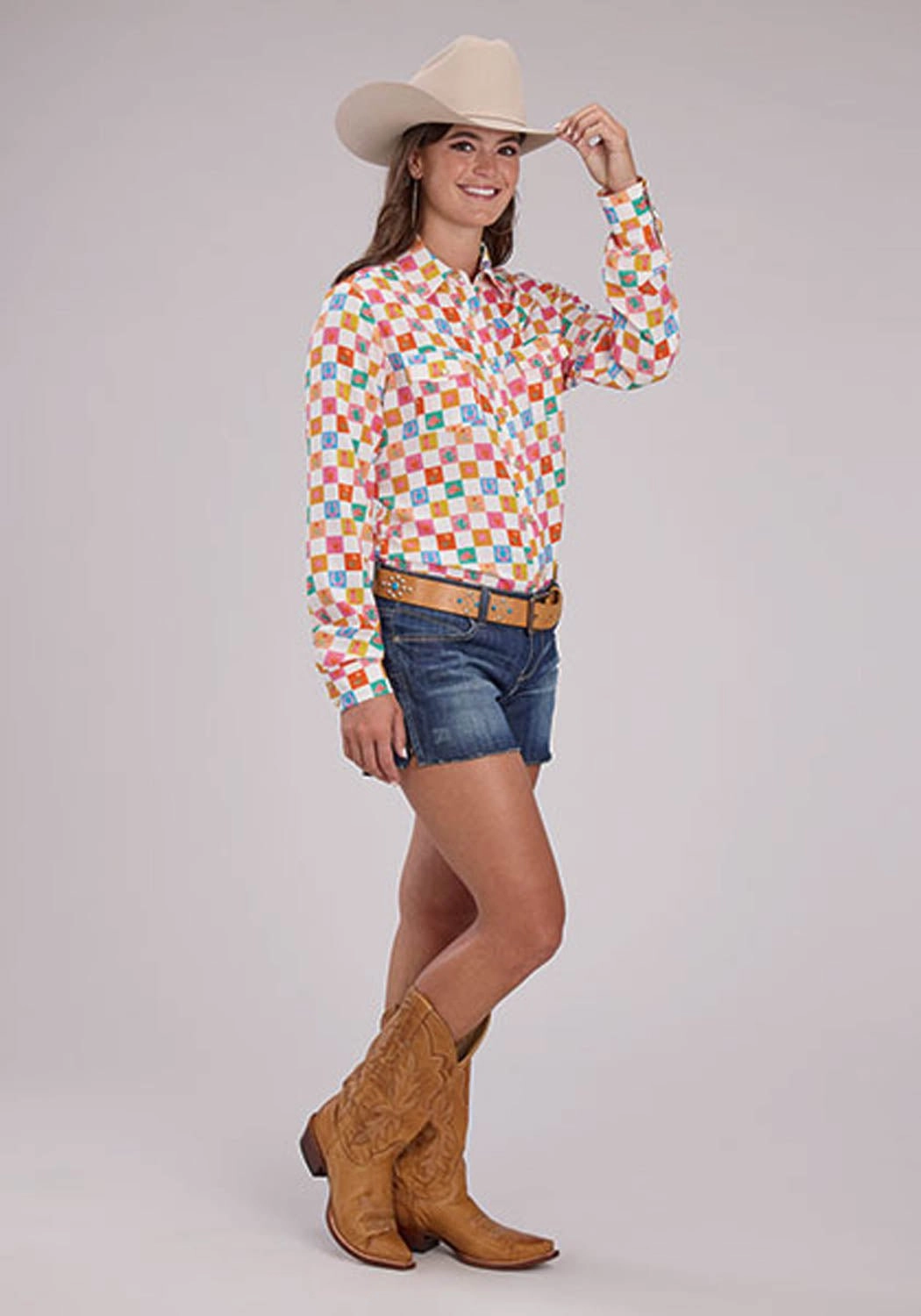 Oversized style Smooth Seam Finish Roper Womens Checker Print Cream 100% Rayon L/S Blouse