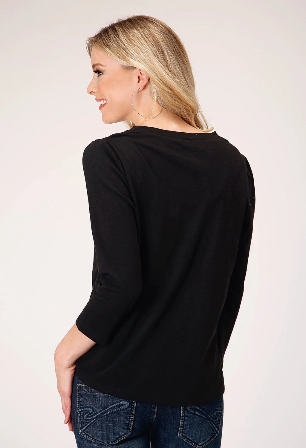 Non Restrictive Armhole Personalized Touch Roper Womens Curved Yokes Black 100% Cotton S/S T-Shirt