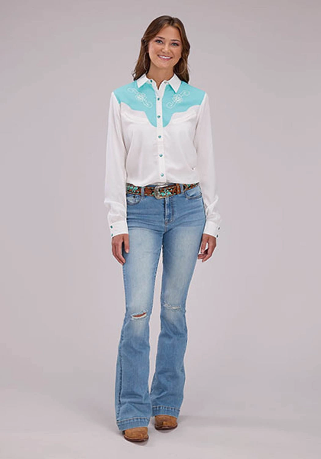 Subtle patterns Roper Womens Curvy Fancy Yokes Cream/Blue 100% Rayon L/S Shirt